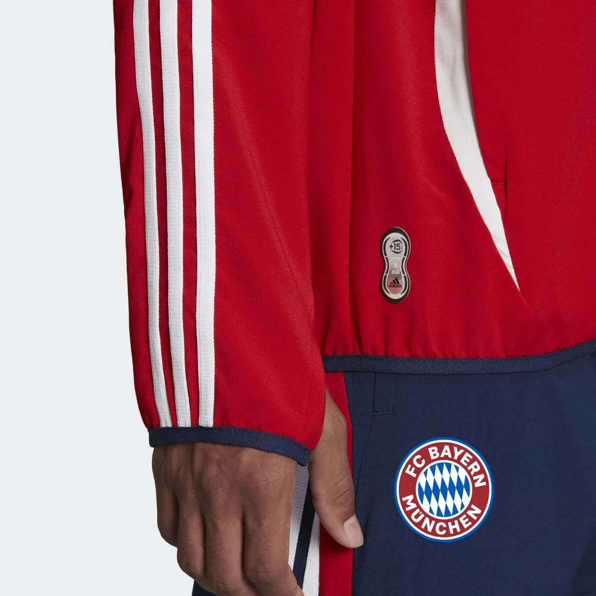 adidas 21-22 FC Bayern Munich Teamgeist Woven Jacket - True Red-Indigo (Detail 2)