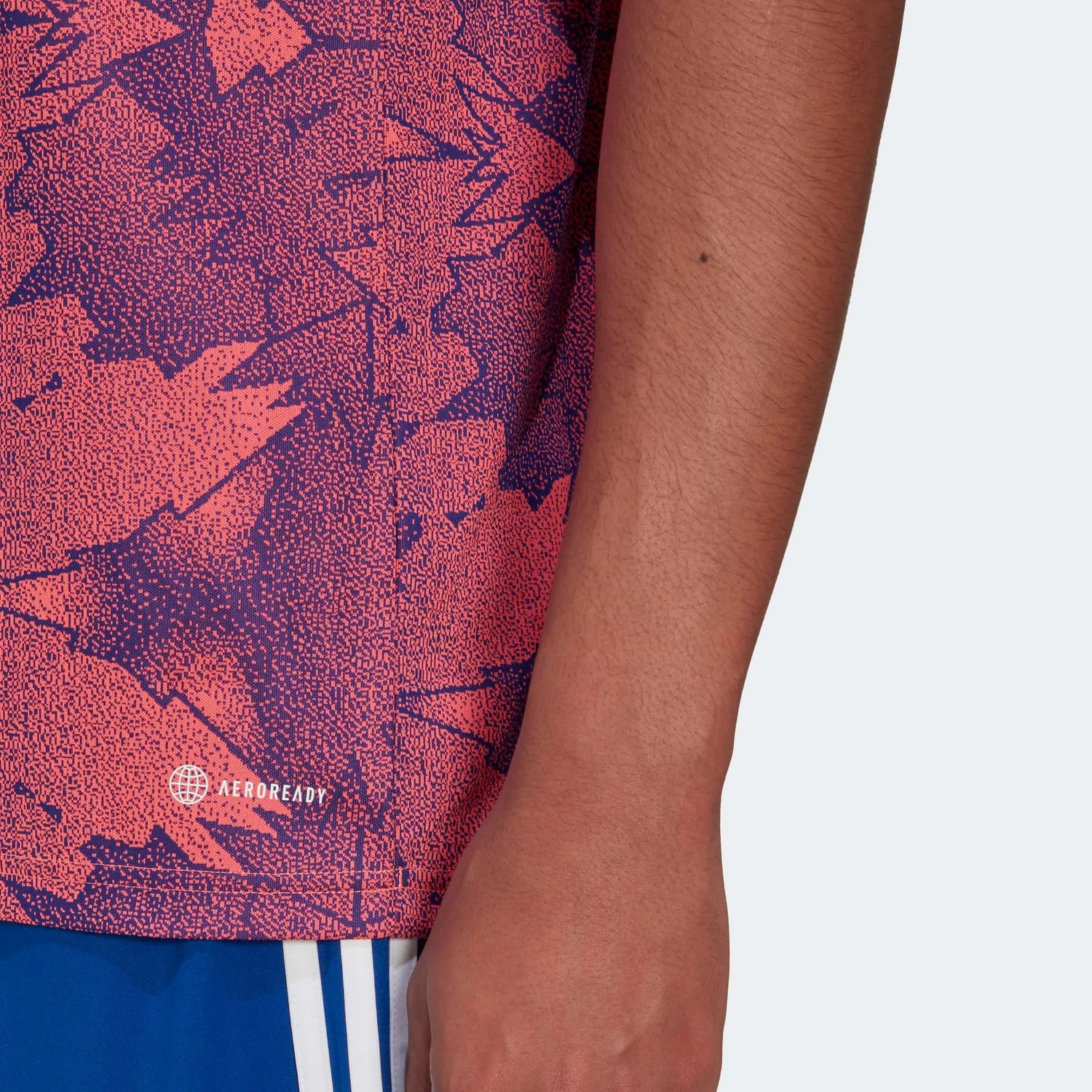  adidas 2022-23 Juventus Third Jersey - Pink-Royal (Detail 2)