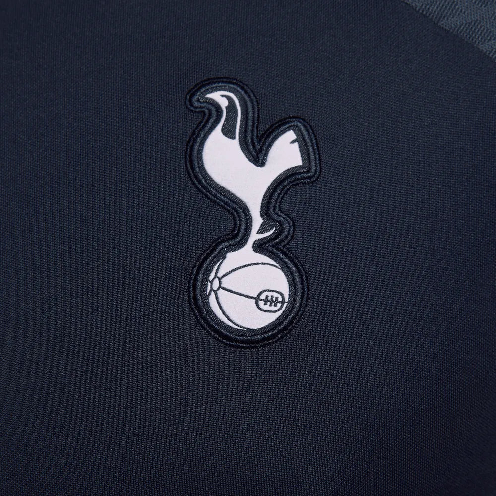 Nike 2023-24 Tottenham Men's Strike Training Jersey (Detail 3)