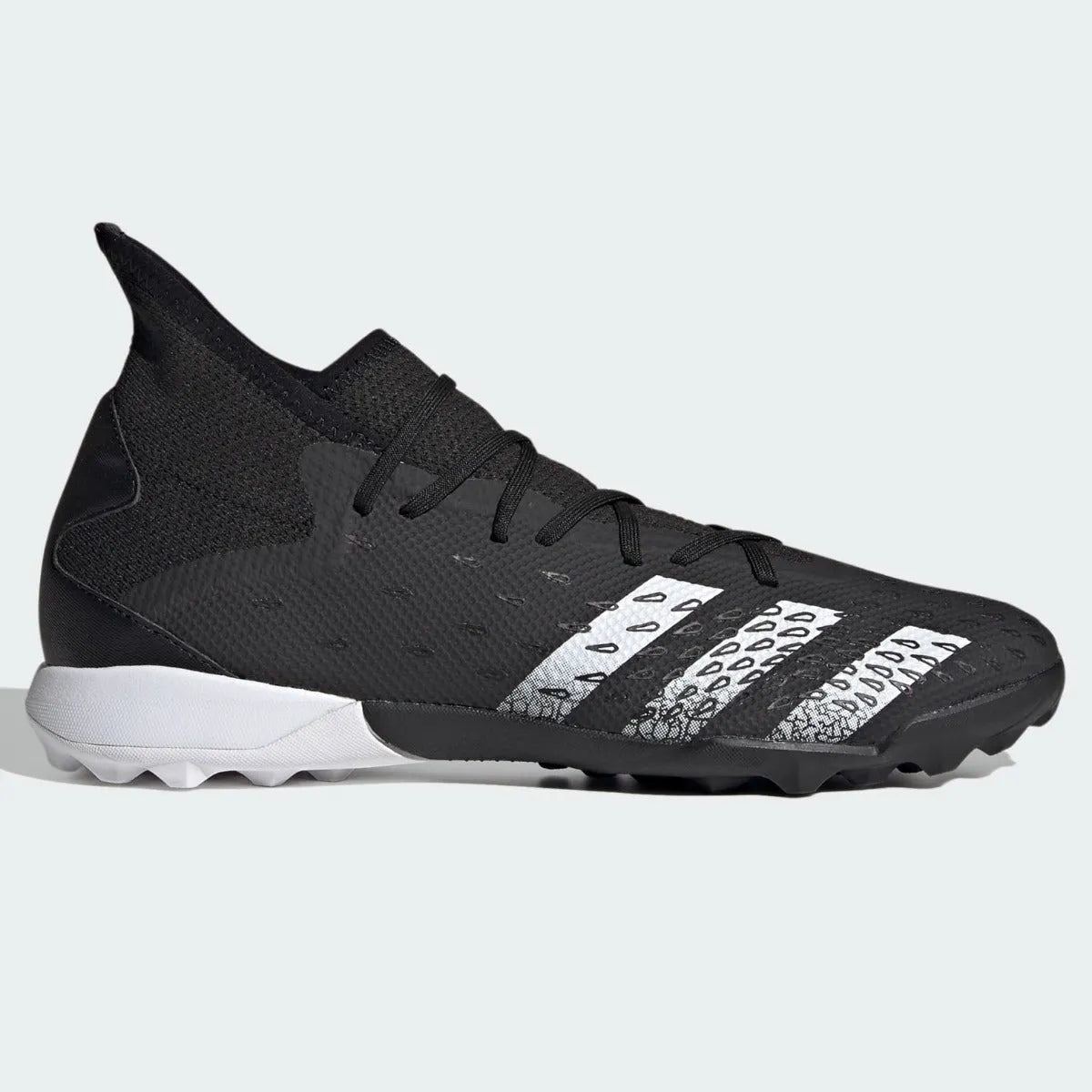 Adidas Predator Freak .3 TF - Black-White (Side 1)