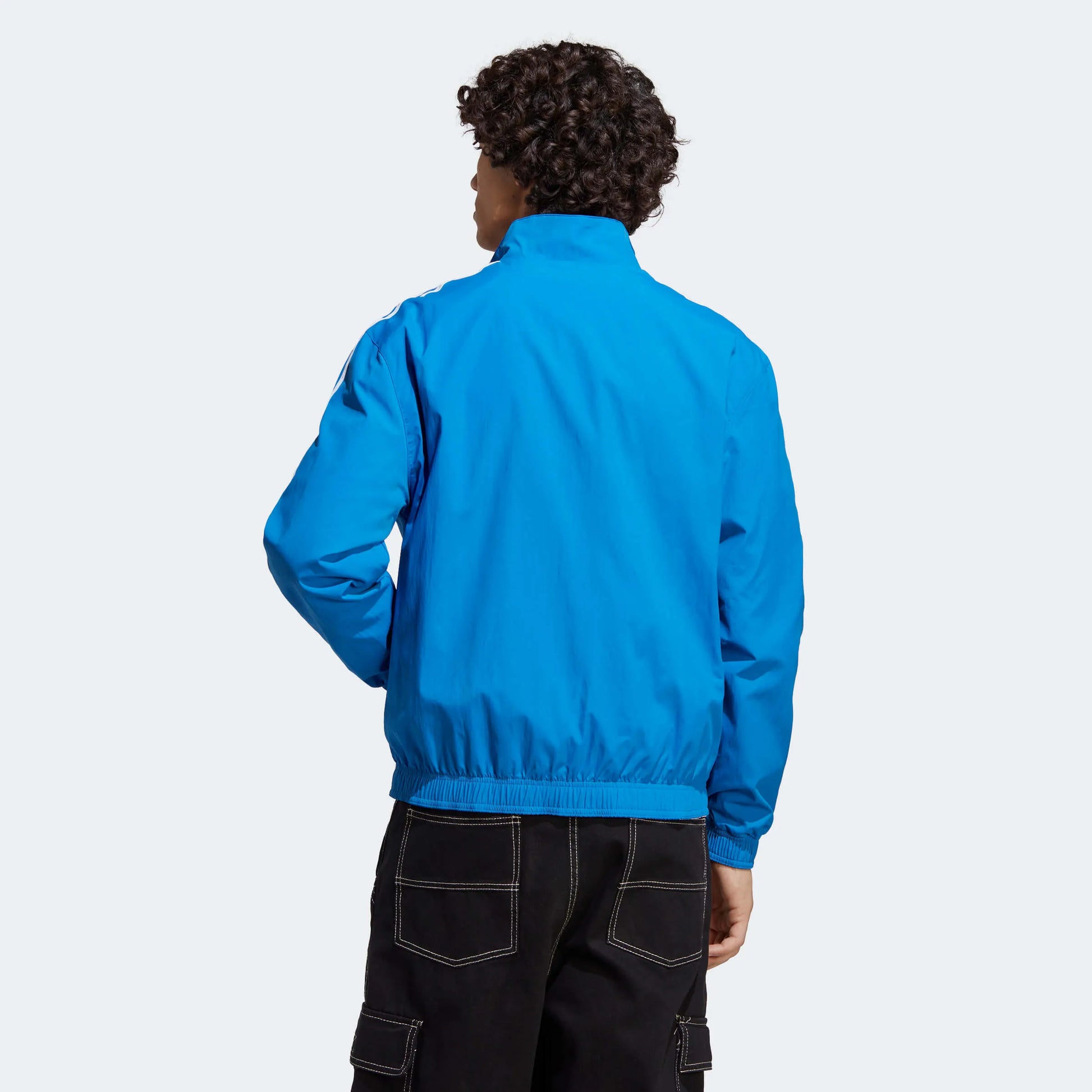 adidas 2023 FC Bayern Munich Reversible Anthem Jacket - Bright Royal-Red (Model - Back)