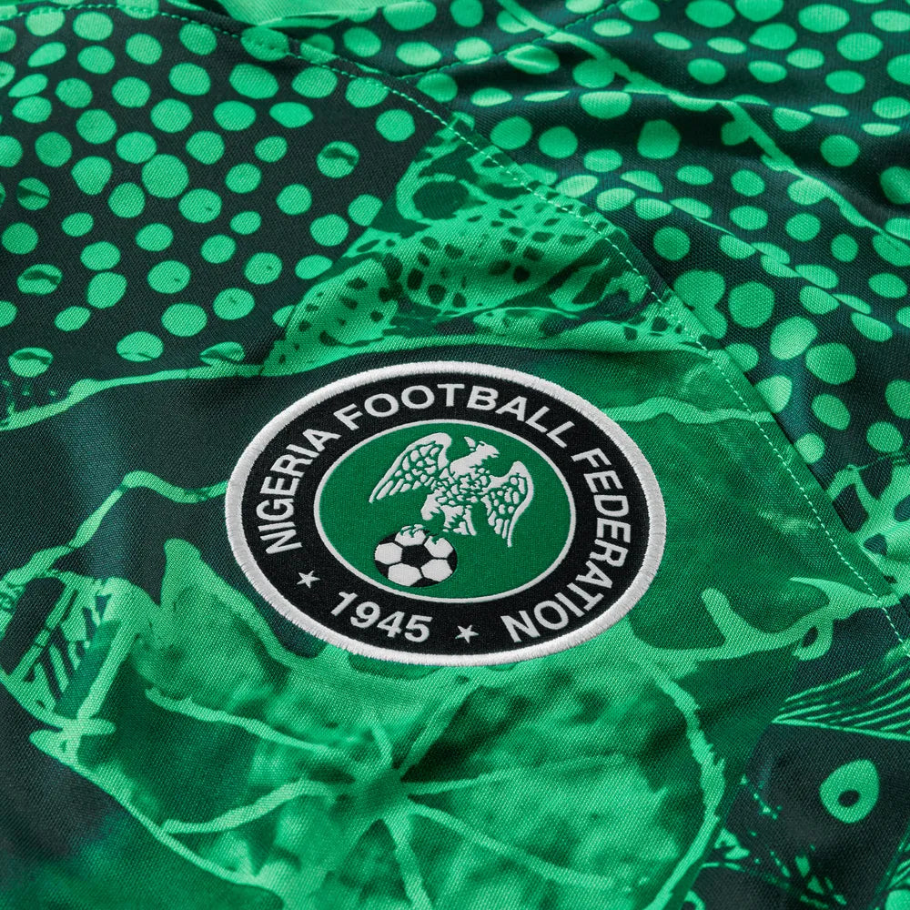 Nike 2022-23 Nigeria Home Jersey - Green Spark-Pine Green (Detail 2)