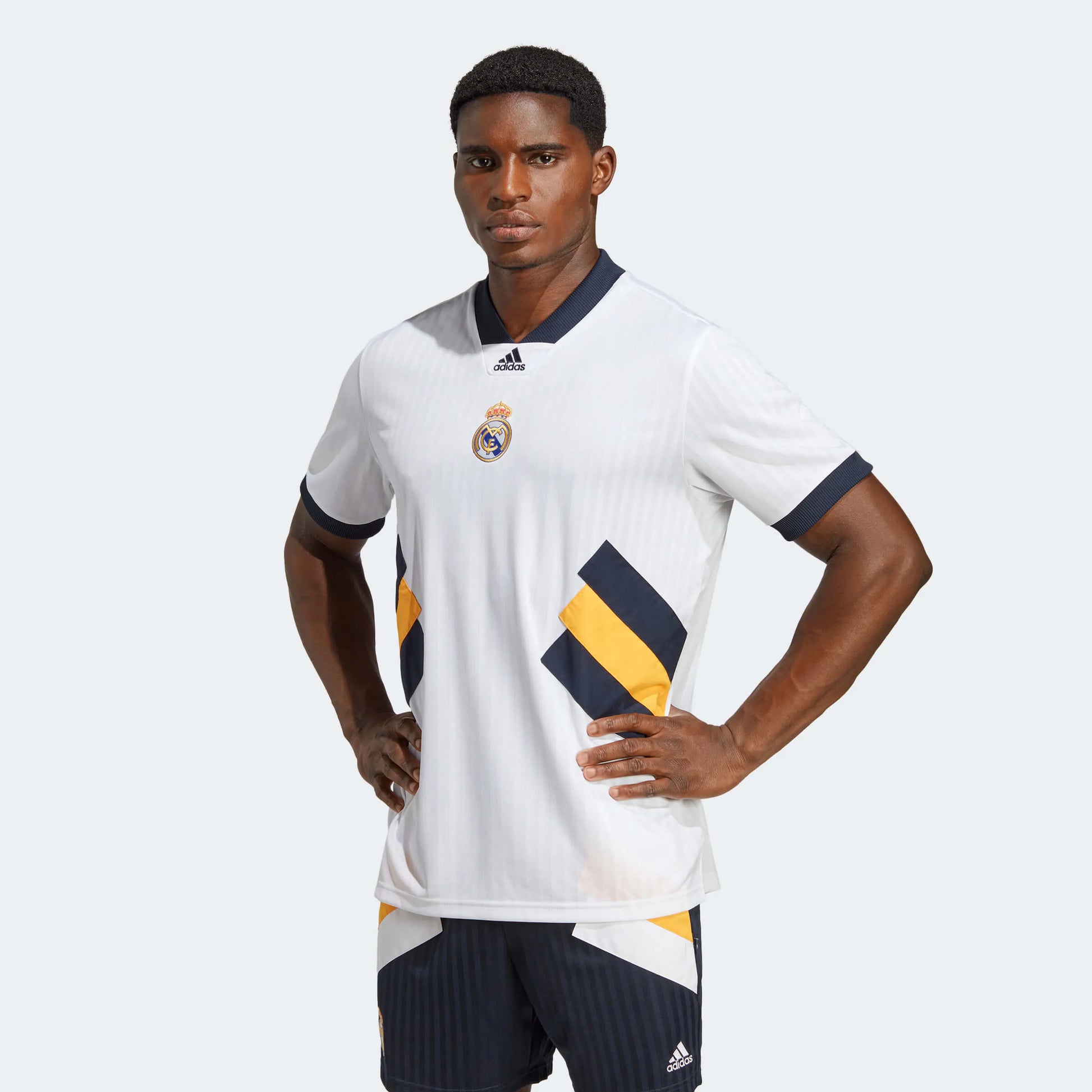 adidas 23 Real Madrid Icon Jersey - White (Model - Front)