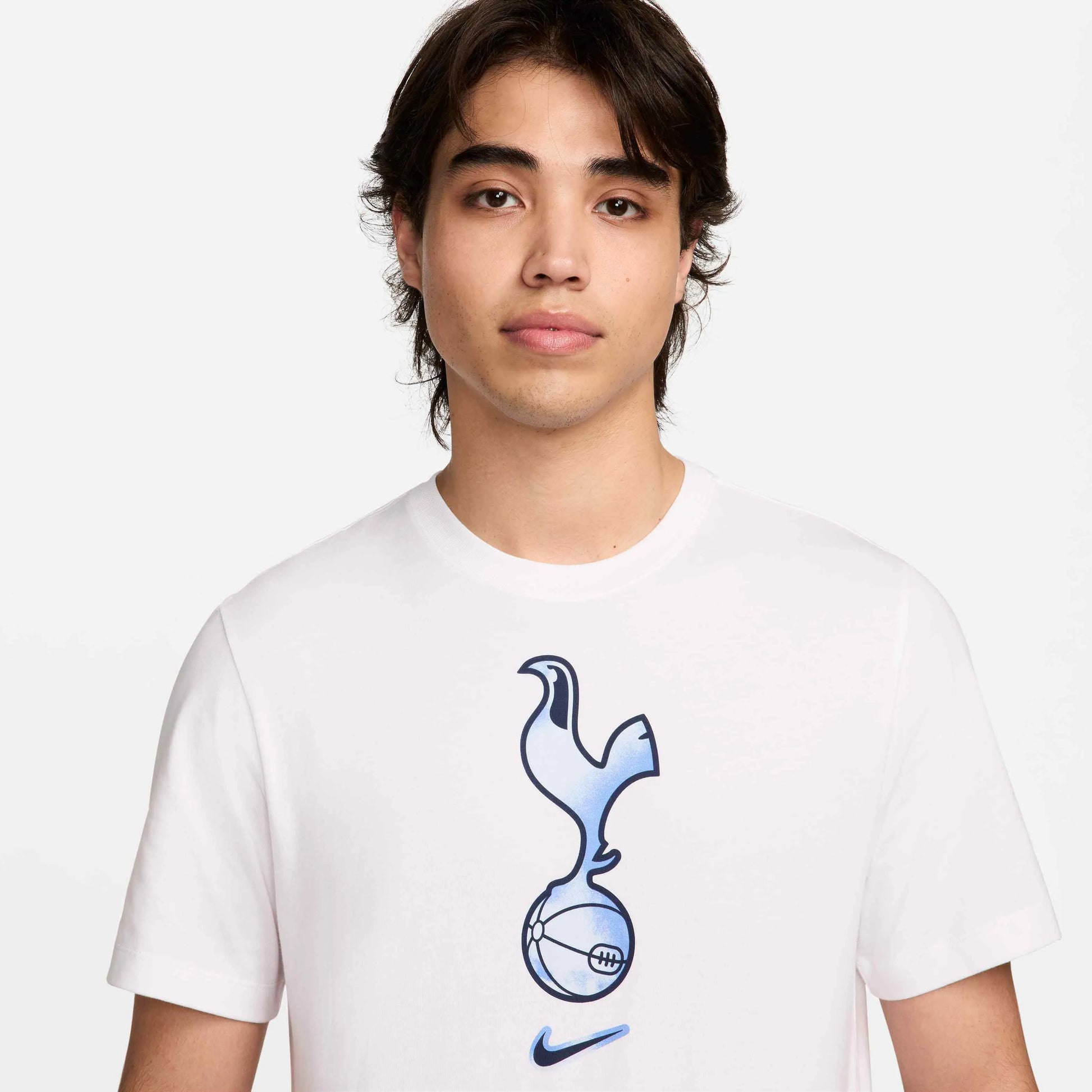 Nike 2024-25 Tottenham Men's Crest Tee (Detail 1)