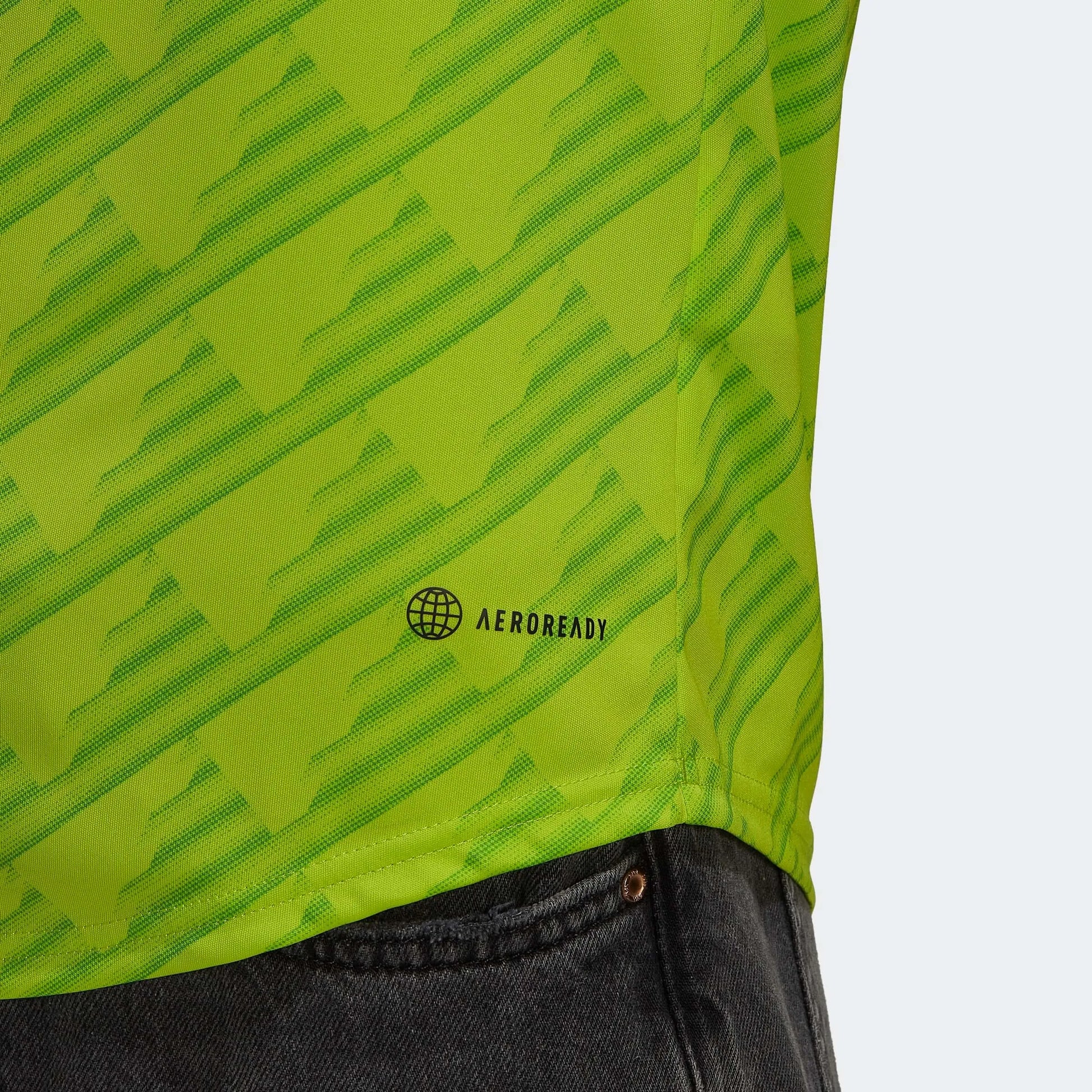 adidas 2022-23 Manchester United Women's Third Jersey - Solar Slime (Detail 2)