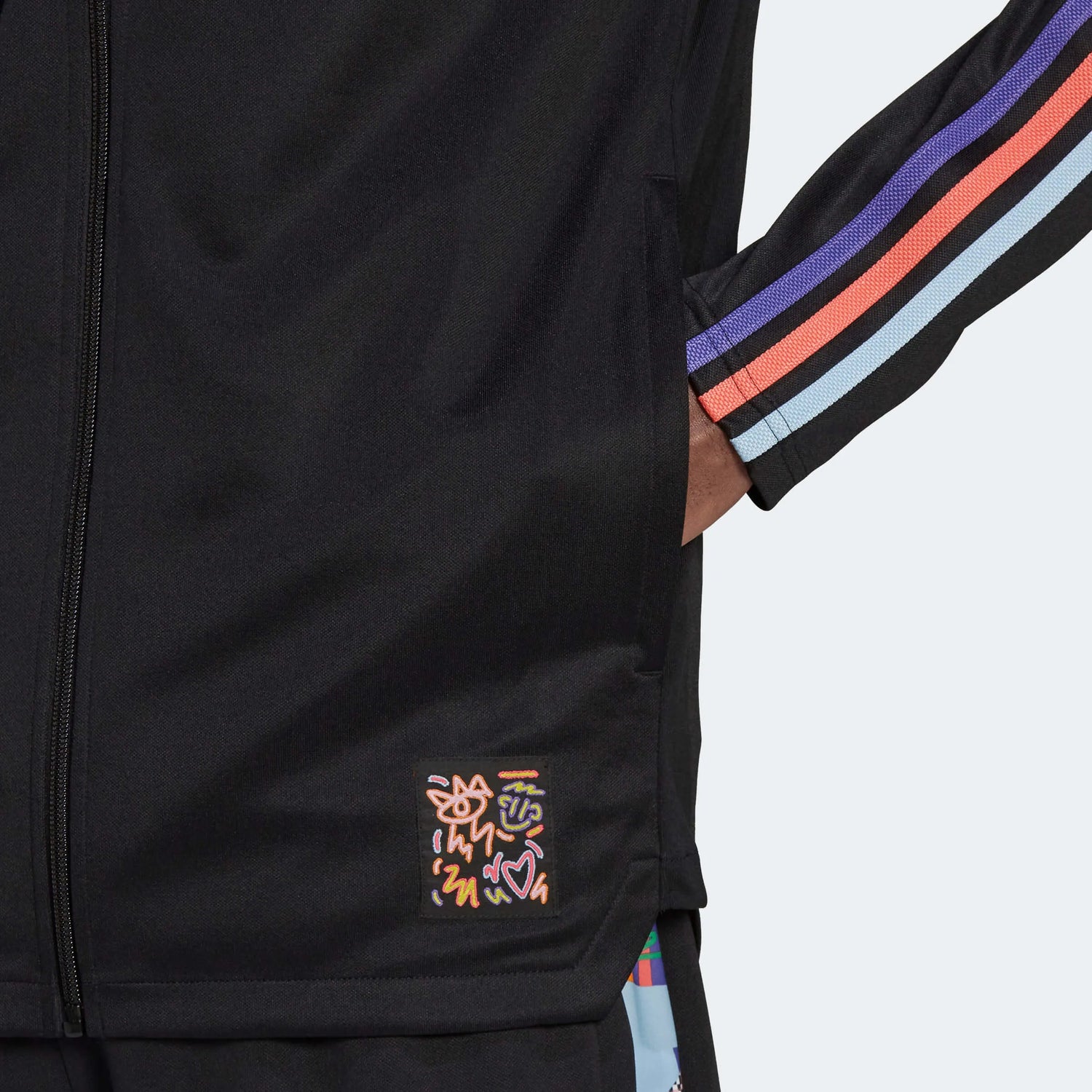adidas Men's Tiro Pride Jacket (Detail 2)