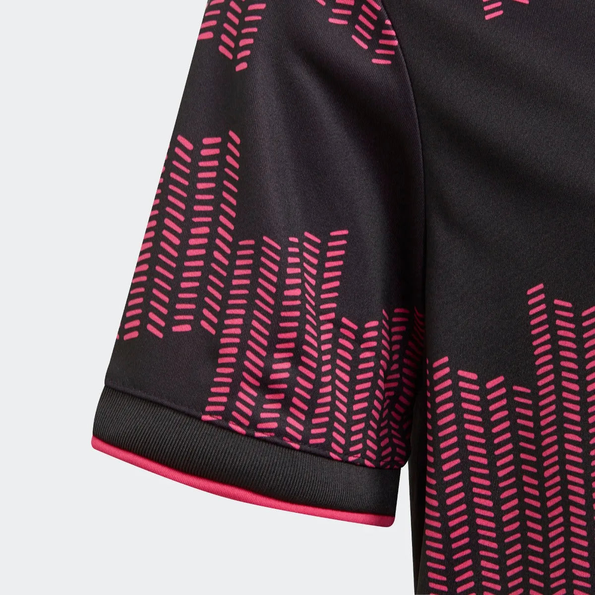 Adidas 2021-22 Mexico Youth Home Jersey - Black-Real Magenta (Detail 2)