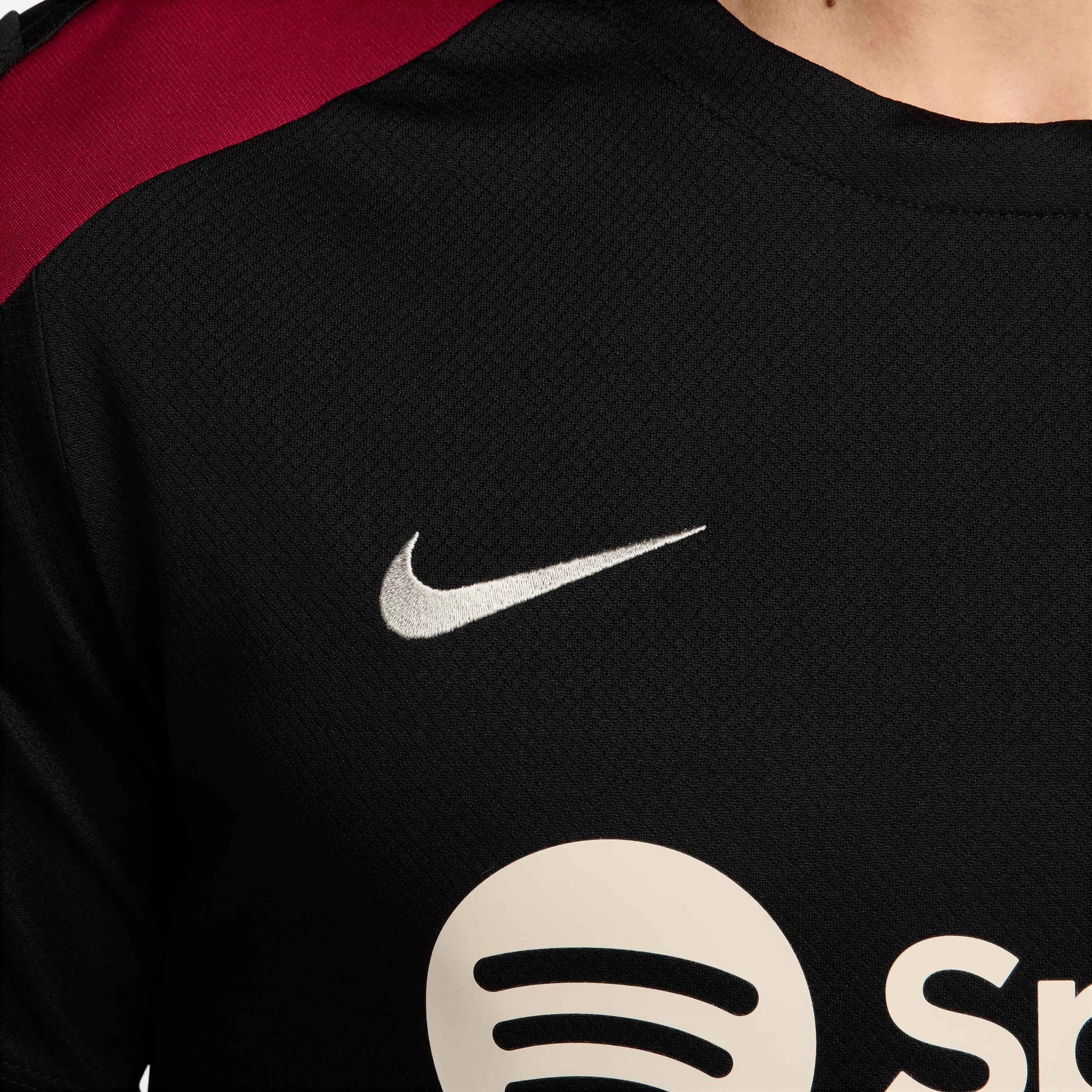 Nike 2024-25 Barcelona Men's Strike Top (Detail 3)