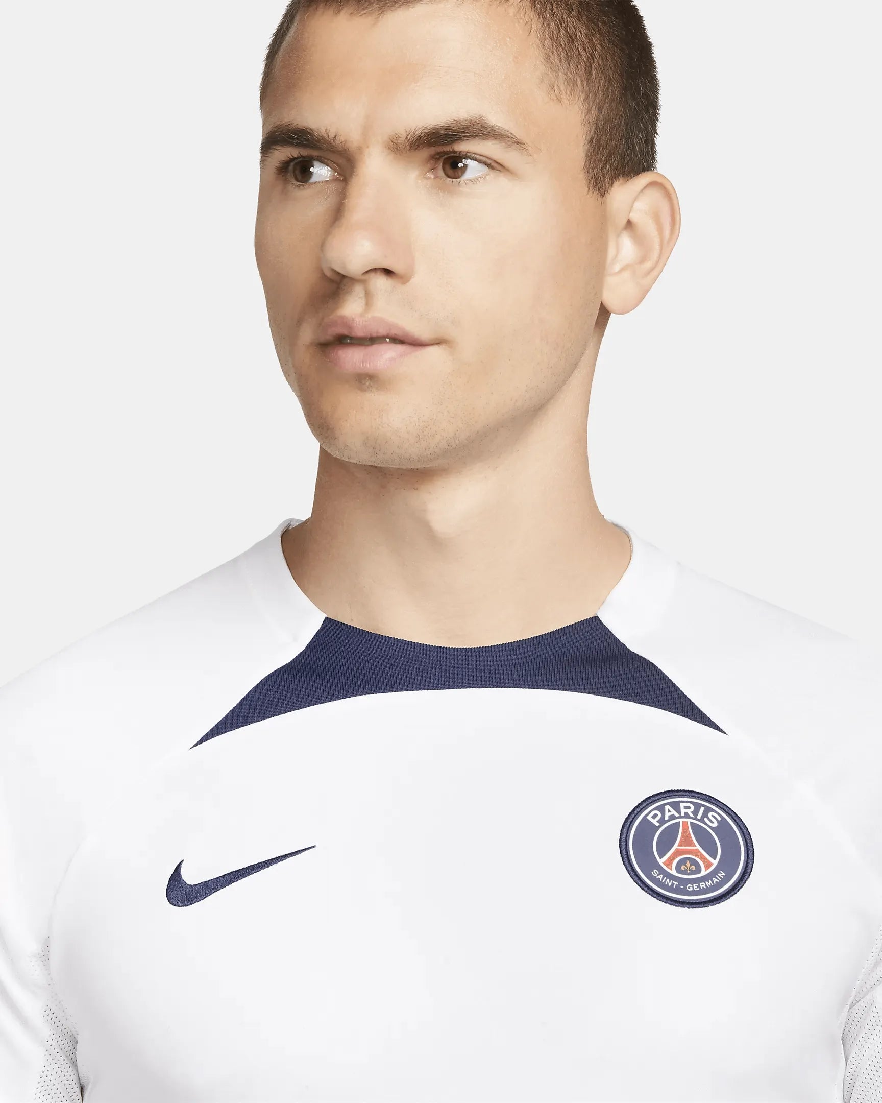 Nike 2022-23 Paris Saint-Germain Strike Short-Sleeve Top (Detail 1)