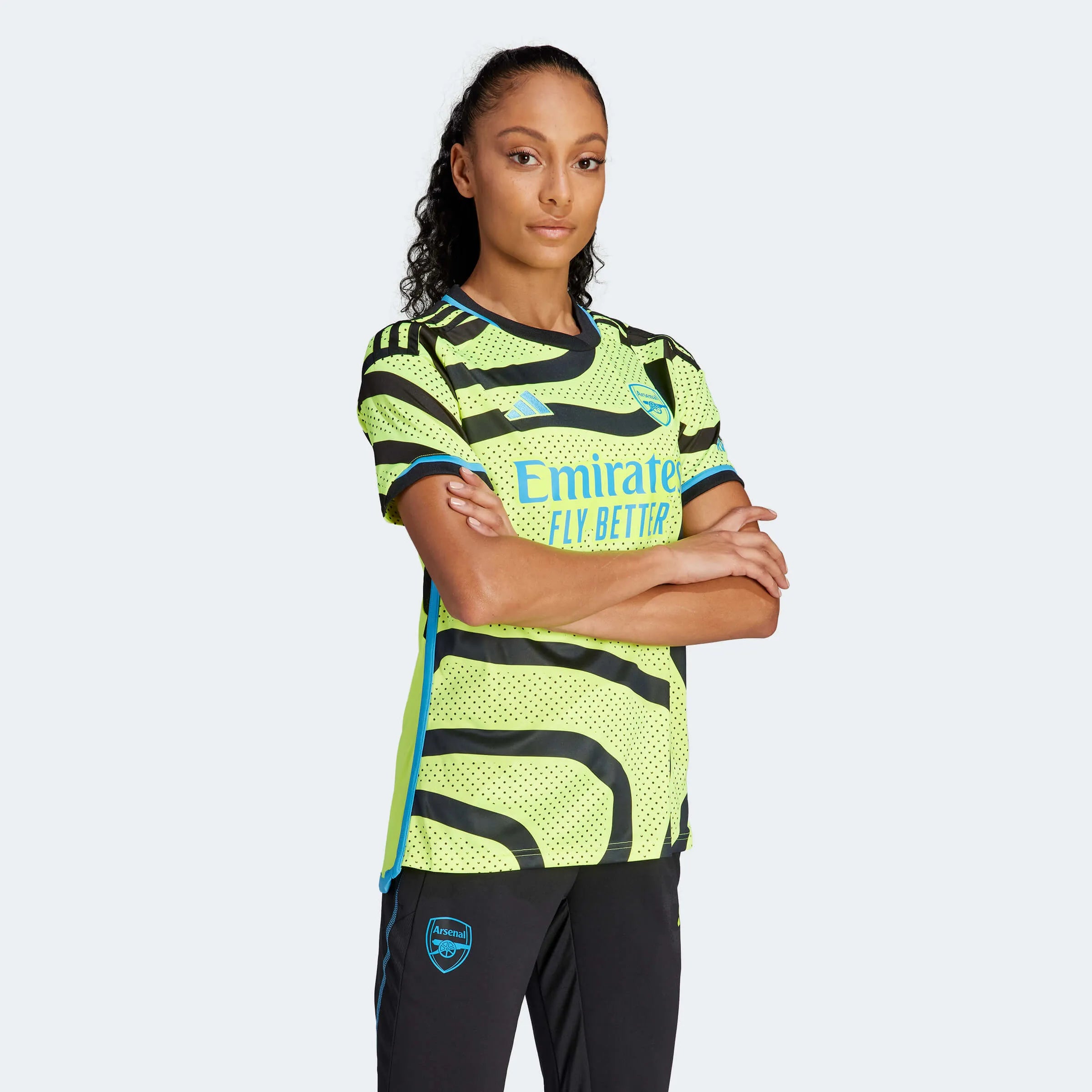 adidas 2023-24 Arsenal Women's Stadium Away Jersey (Model - Side)