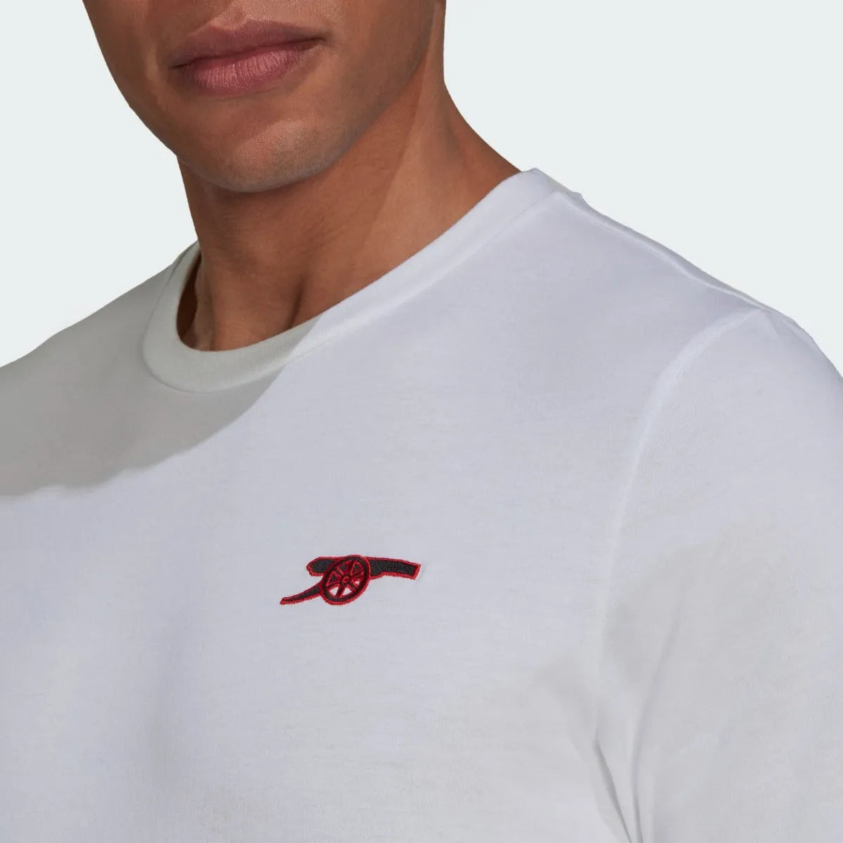 Adidas 2021-22 Arsenal Street Graphic Tee - White (Detail 1)