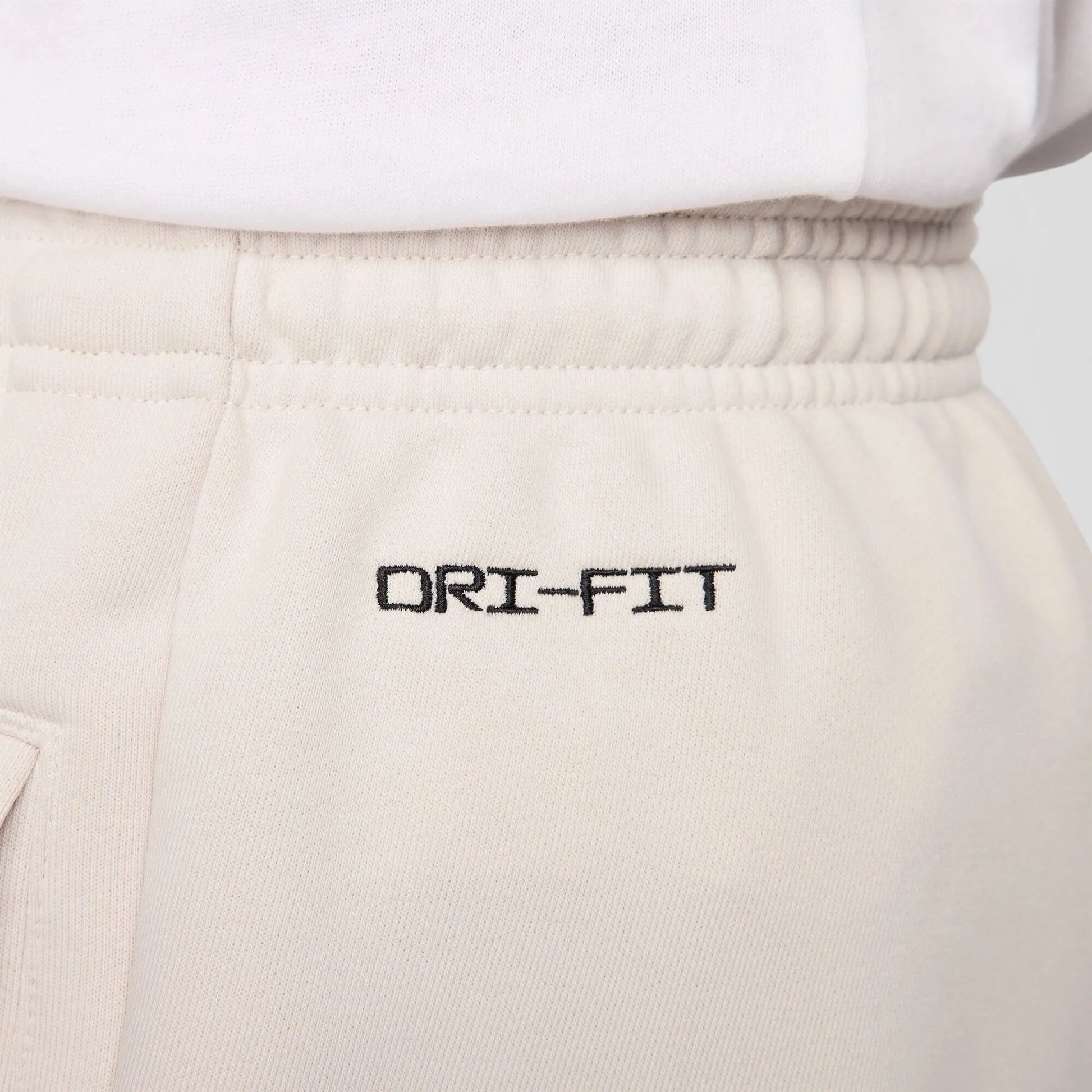 Nike 2024-25 Liverpool Men's Tapered Pants (Detail 5)