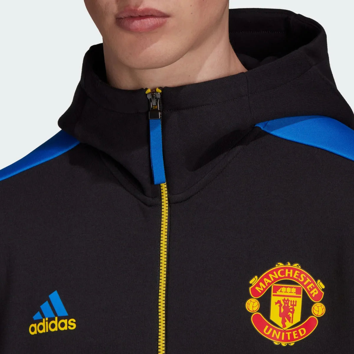 Adidas 2021-22 Manchester United ZNE Jacket - Black-Glow Blue (Detail 1)