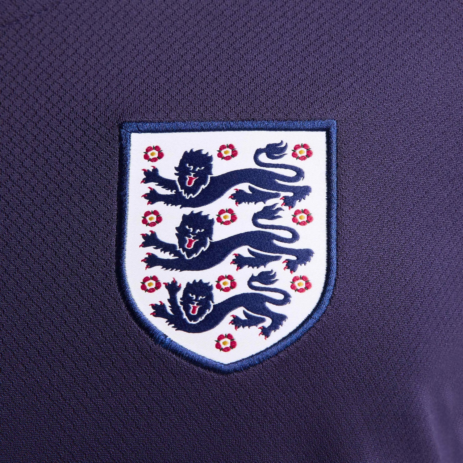 Nike 2024-25 England Men's Dri-Fit Short Sleeve Knit Top (Detail 2)