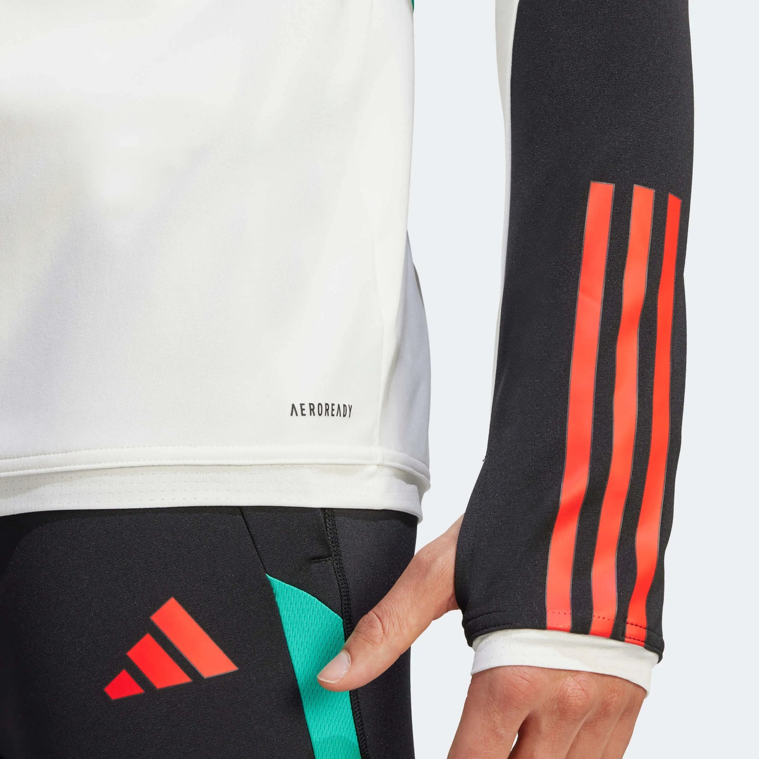 adidas 2023-24 Manchester United Men's Tiro Training Top (Detail 2)