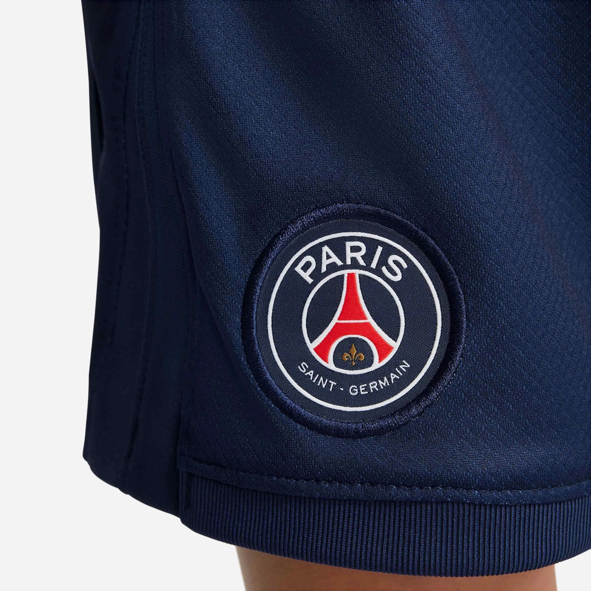 Nike 2024-25 PSG Little Kids' Stadium Home Kit (Detail 4)