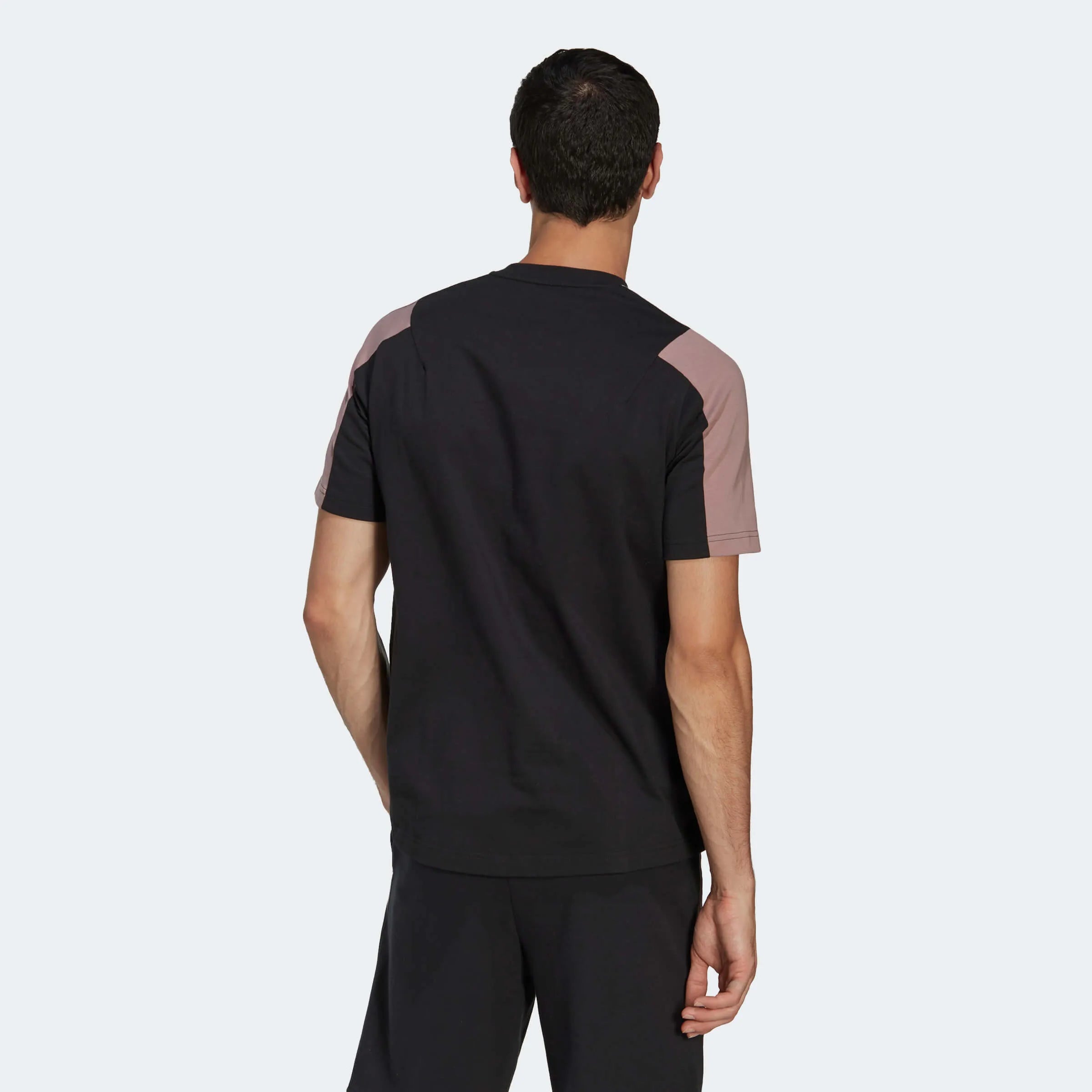 adidas 2022-23 Real Madrid Travel Tee - Black-Purple (Model - Back)