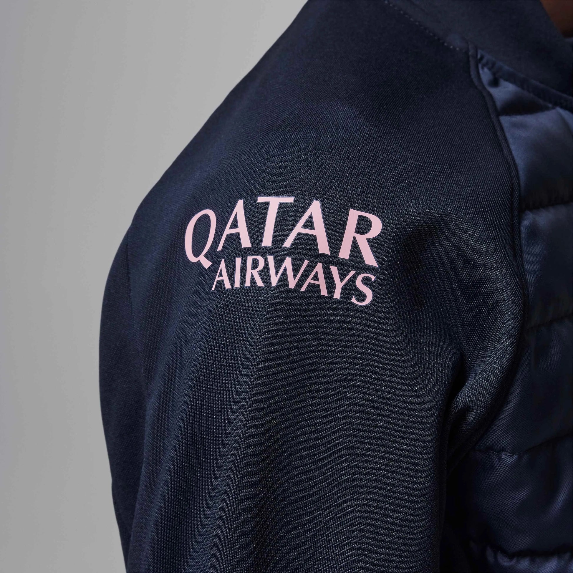 Jordan 2024-25 PSG Youth Academy Winter Warrior Drill Top (Detail 3)