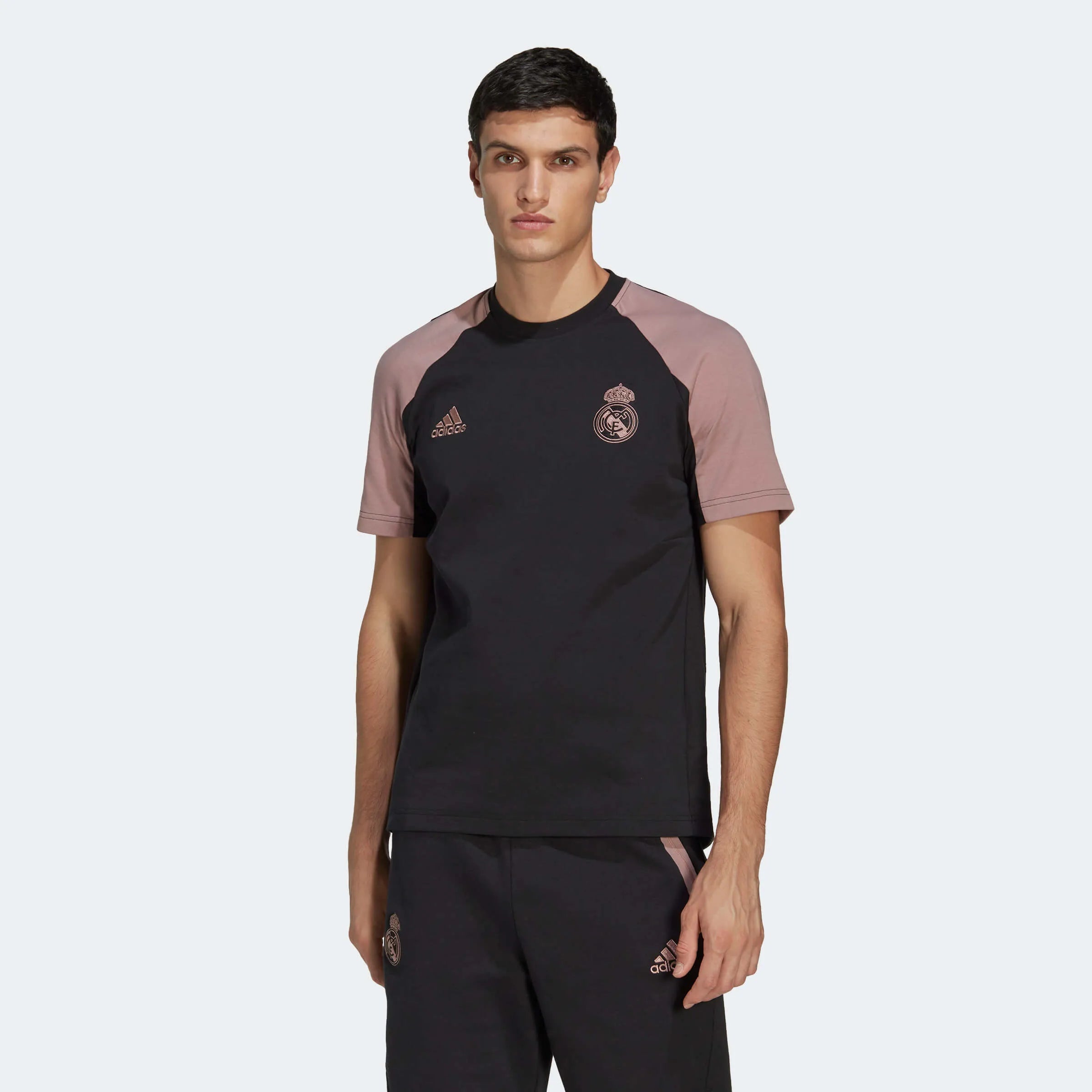adidas 2022-23 Real Madrid Travel Tee - Black-Purple (Model - Front)