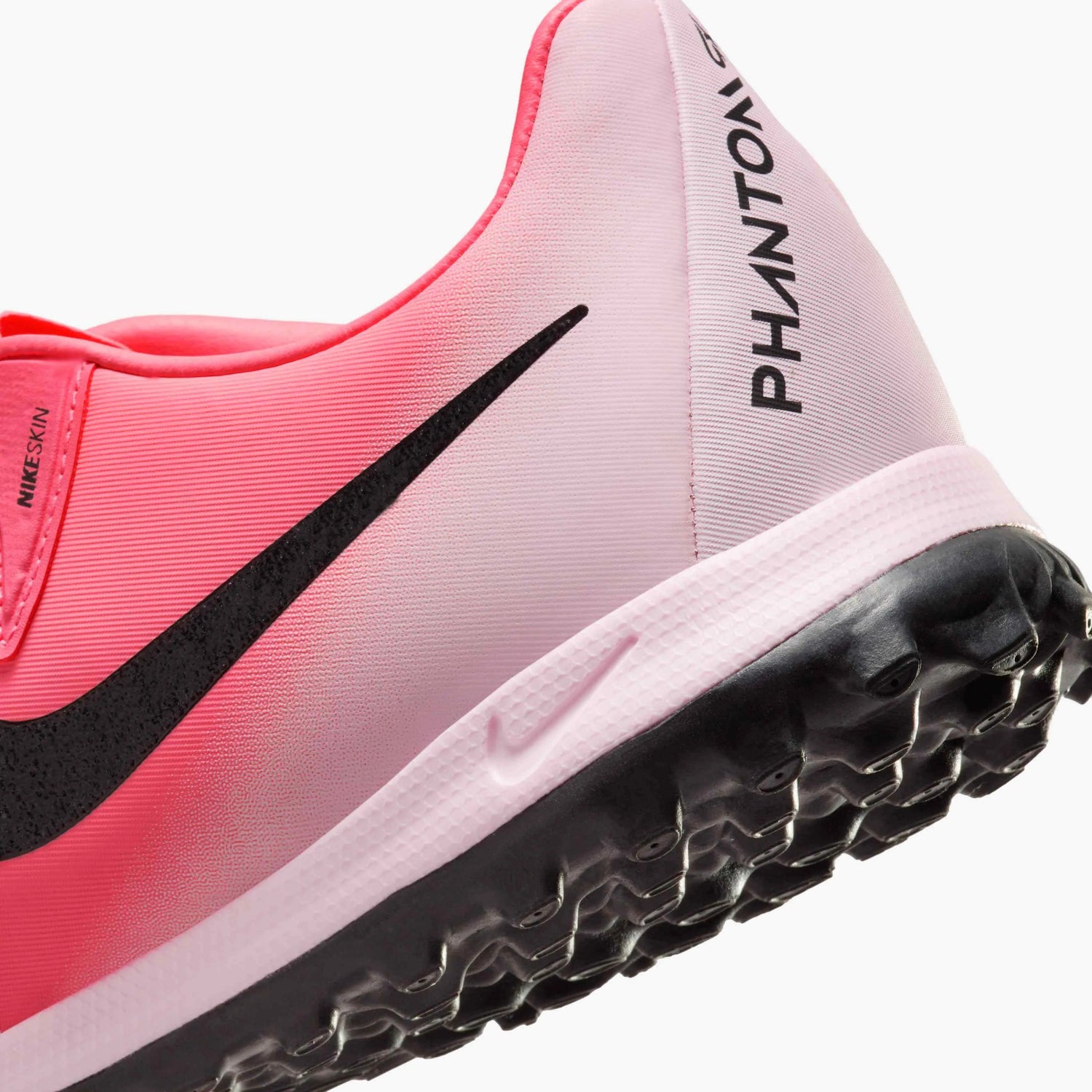 Nike Phantom GX II Academy Turf - Mad Brilliance Pack (SU24) (Detail 2)