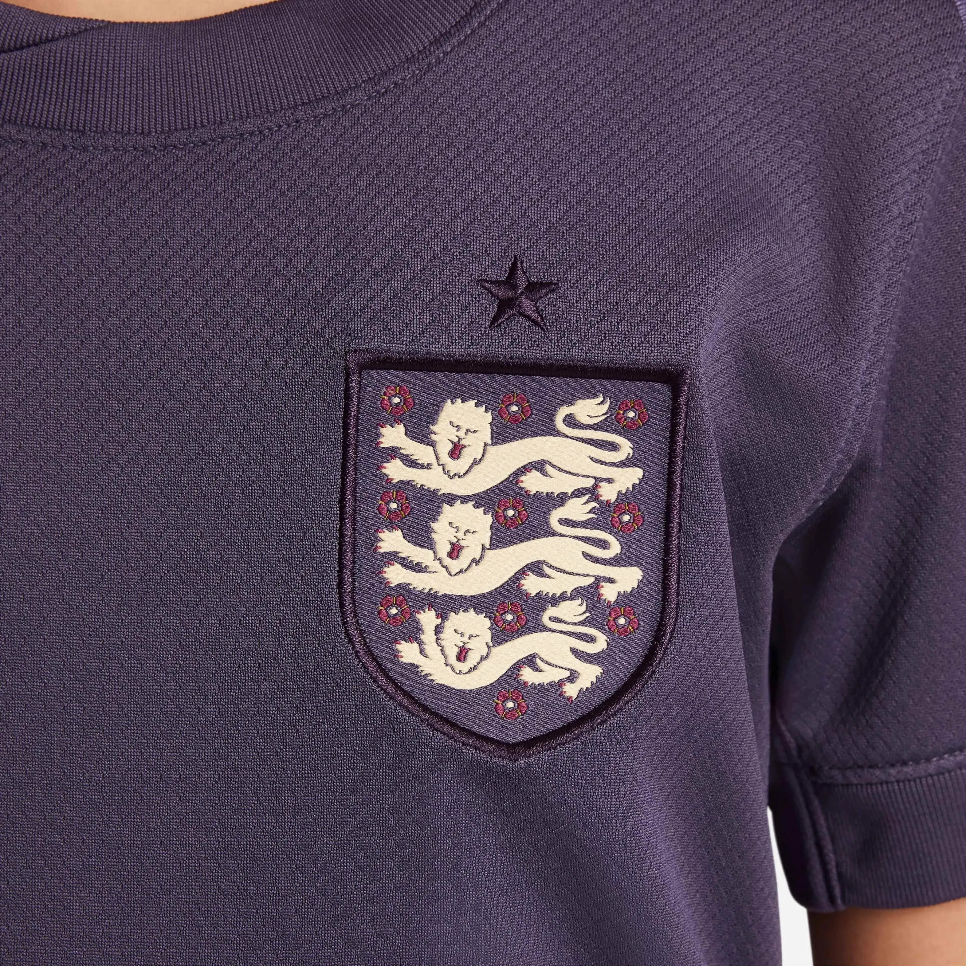 Nike 2024-25 England Youth Stadium Away Jersey (Detail 2)