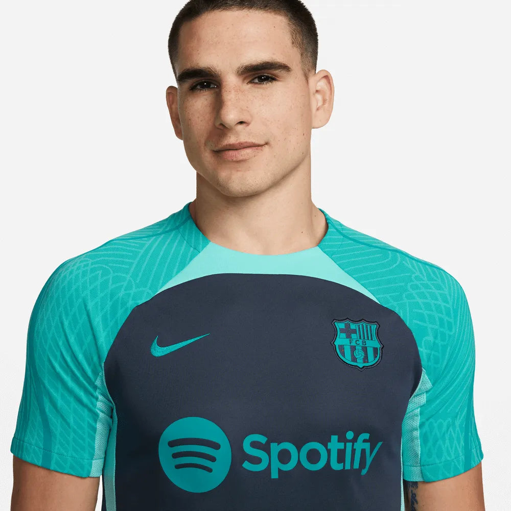 Nike 2023-24 Barcelona Men's Strike Training Jersey (Detail 1)