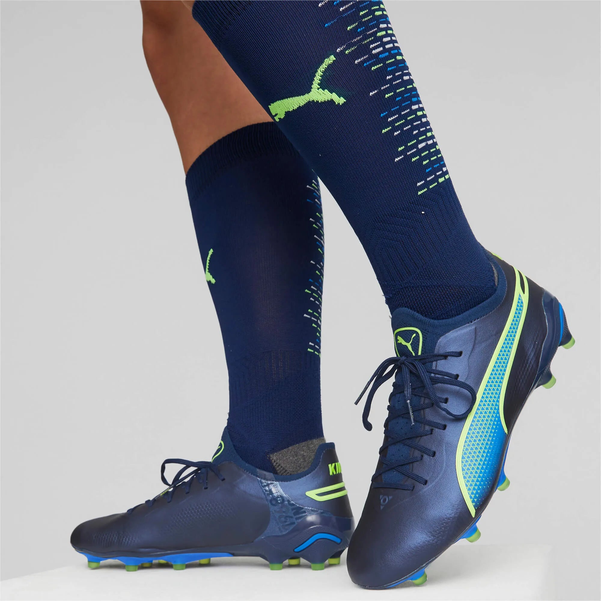 Puma King Ultimate FG-AG - Gear Up Pack (HO23) (Model 1)