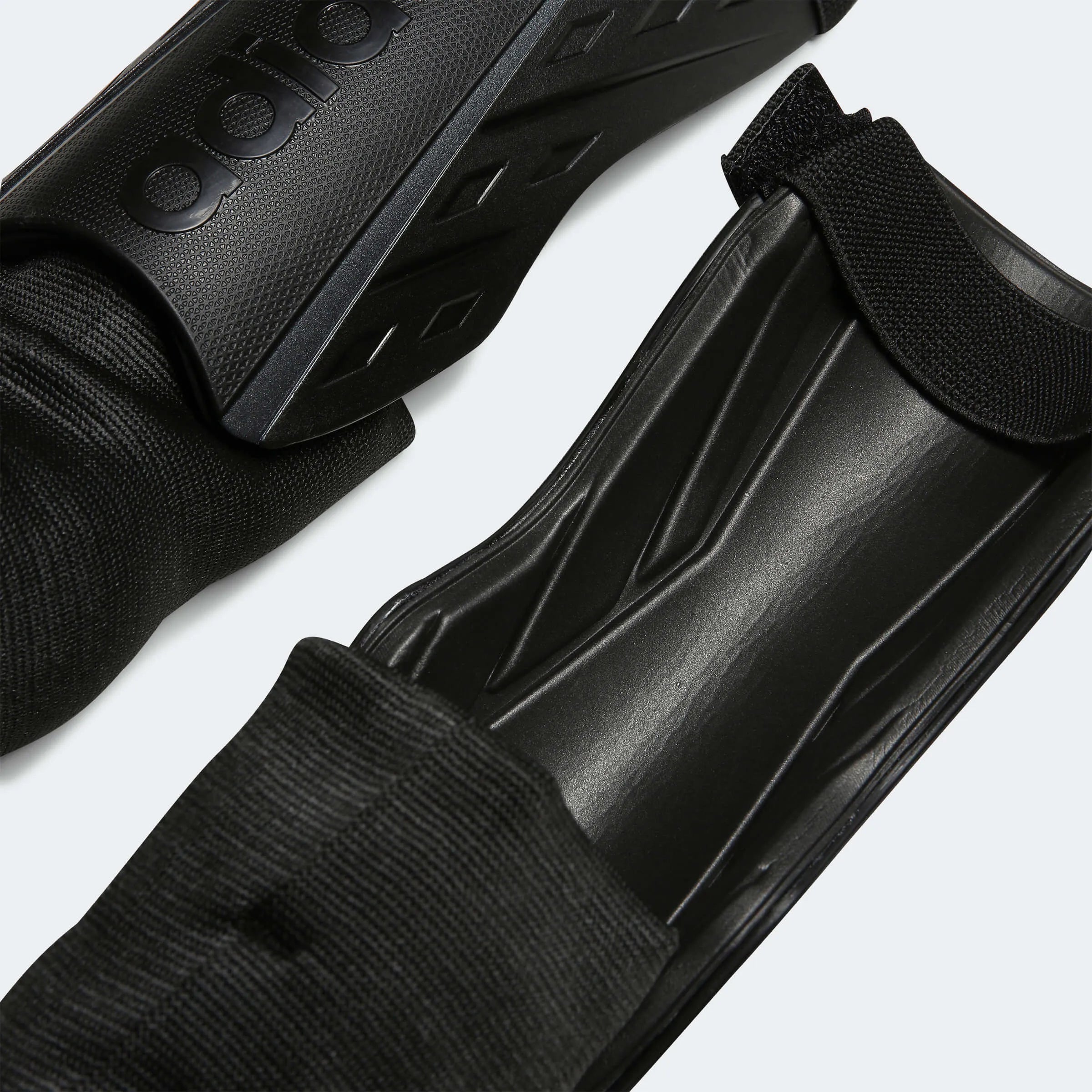 adidas Tiro MTC Shin Guard (Detail 2)