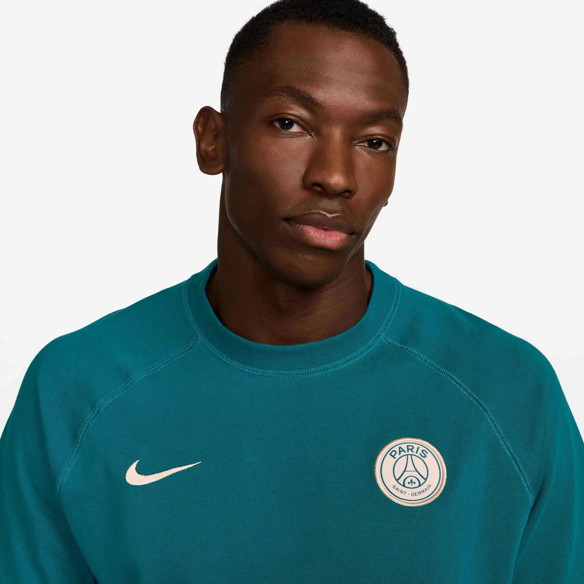 Nike 2024-25 PSG Men's Travel Top (Detail 1)