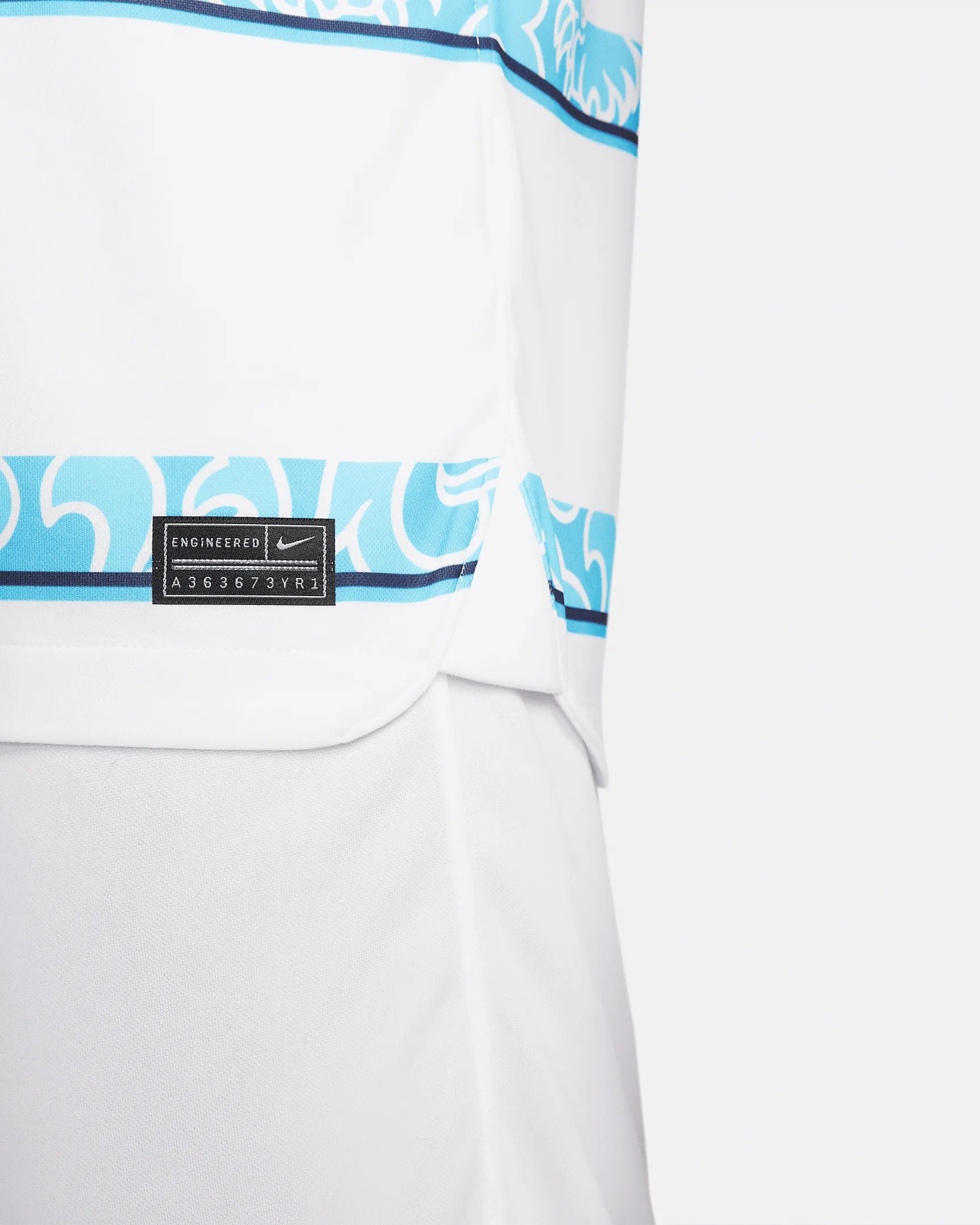 Nike 2022-23 Chelsea Away Jersey - White-Blue (Detail 3)