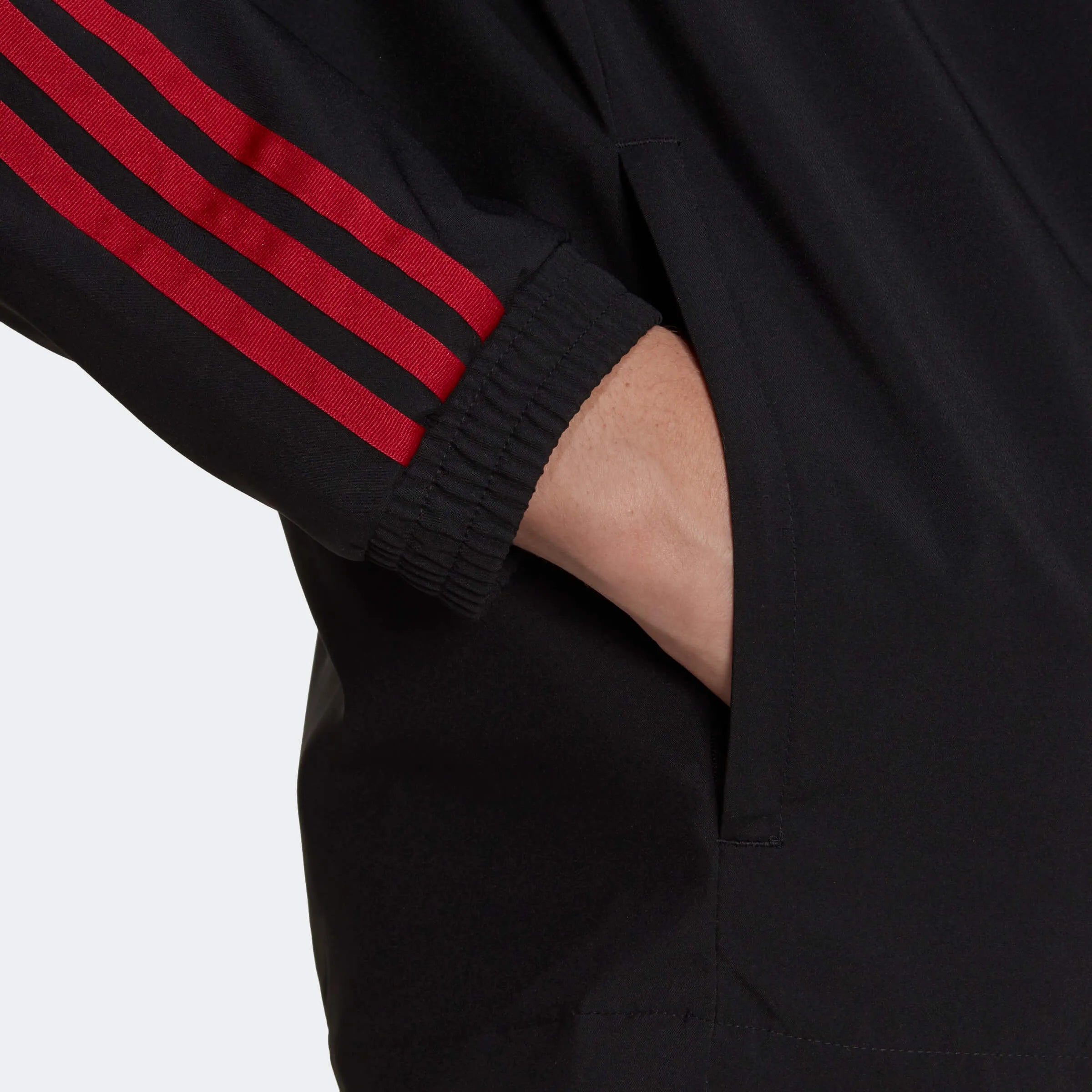 adidas 2022 FIFA World Cup Woven Jacket - Black (Detail 2)