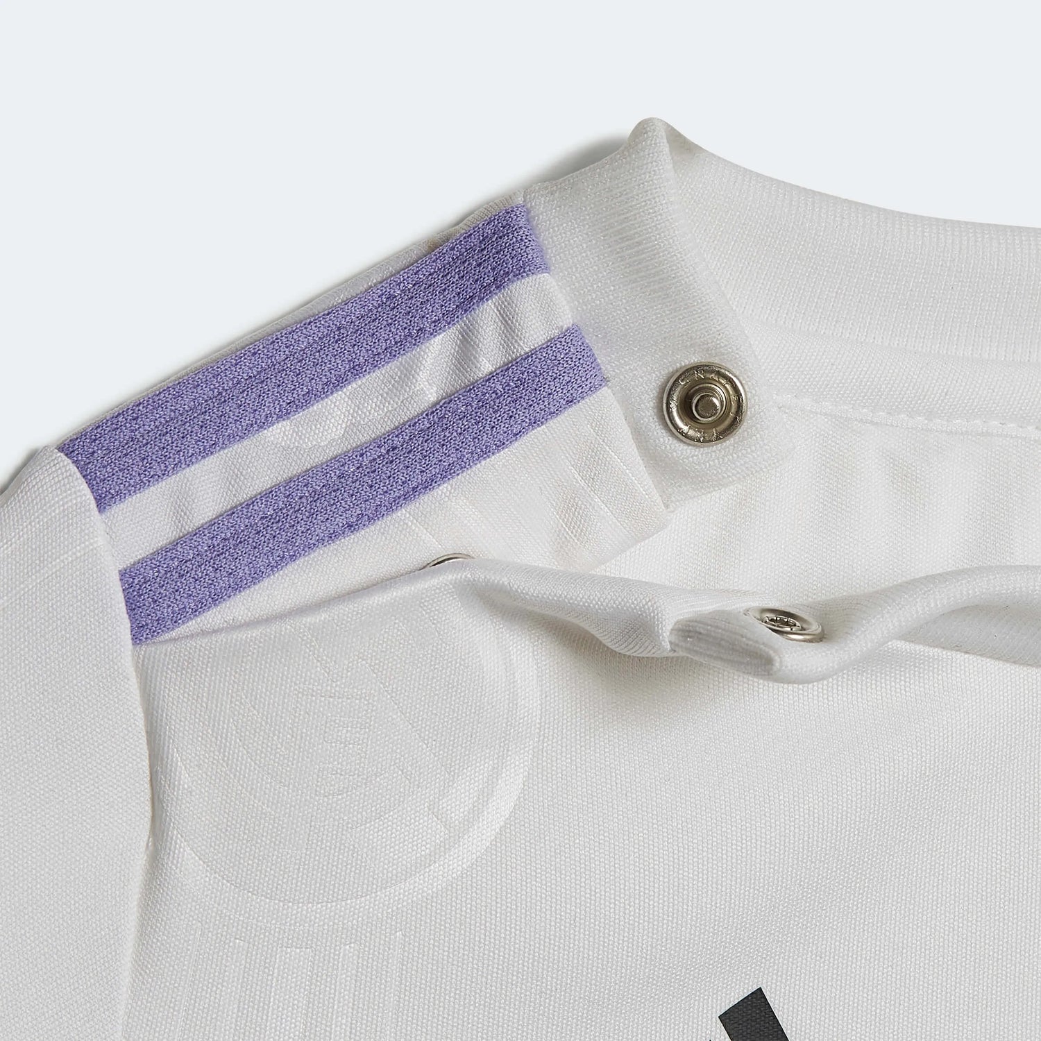 adidas 2022-23 Real Madrid Home Baby Kit - White (Detail 1)