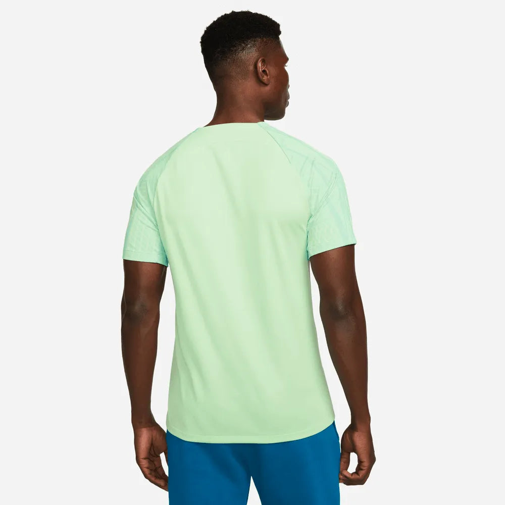 Nike 2022-23 Brazil Strike Training Jersey (Model - Back)