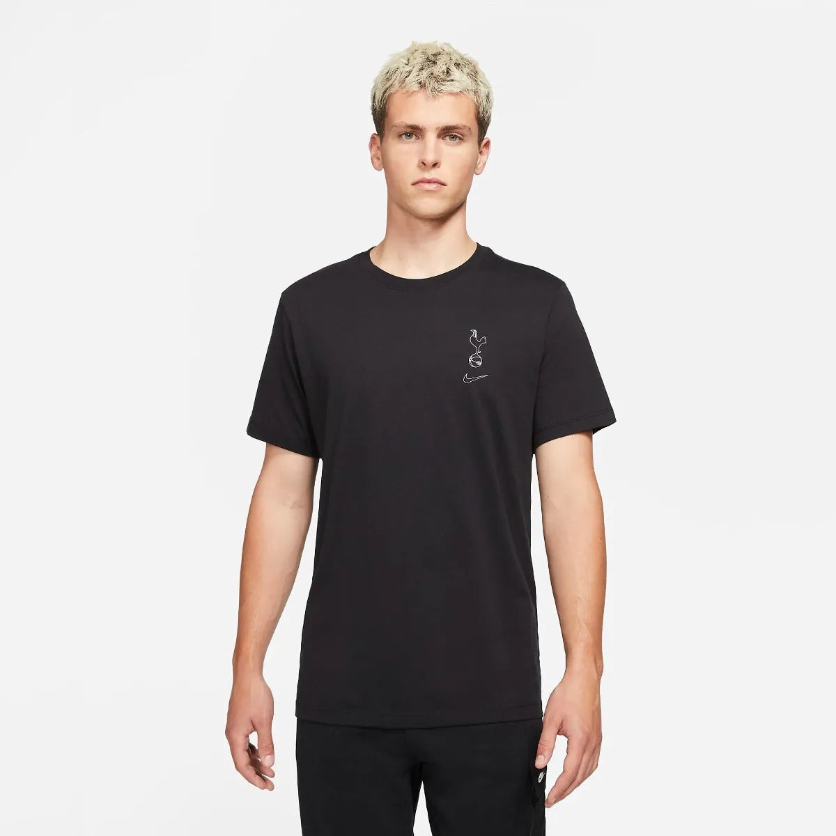 Nike 2021-22 Tottenham Voice Tee - Black (Model - Front)