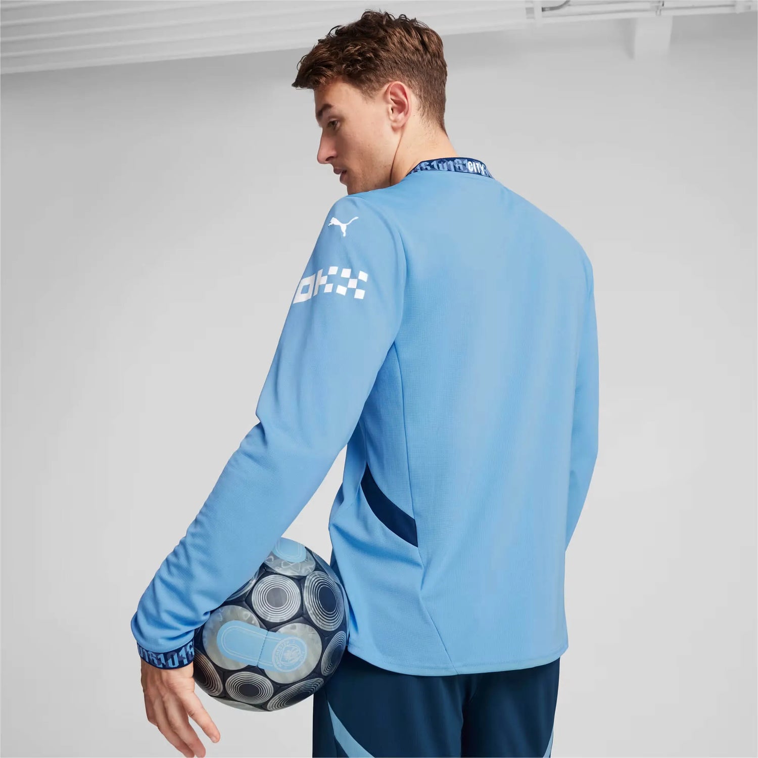 Puma 2024-25 Manchester City Men's Stadium Home Long-Sleeve Jersey (Model - Back)
