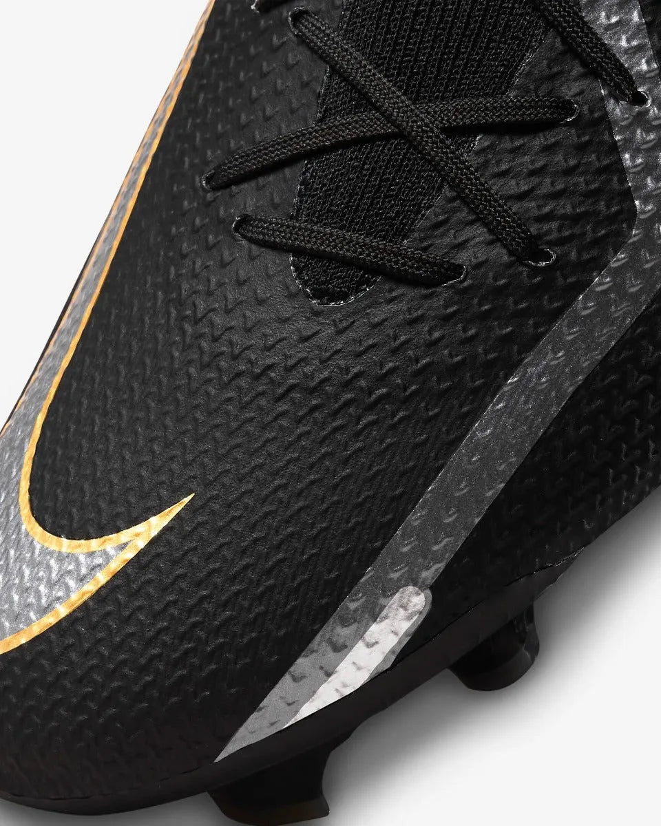 Nike Phantom GT2 Pro DF FG - Black-Dark Grey-Gold (Detail 2)