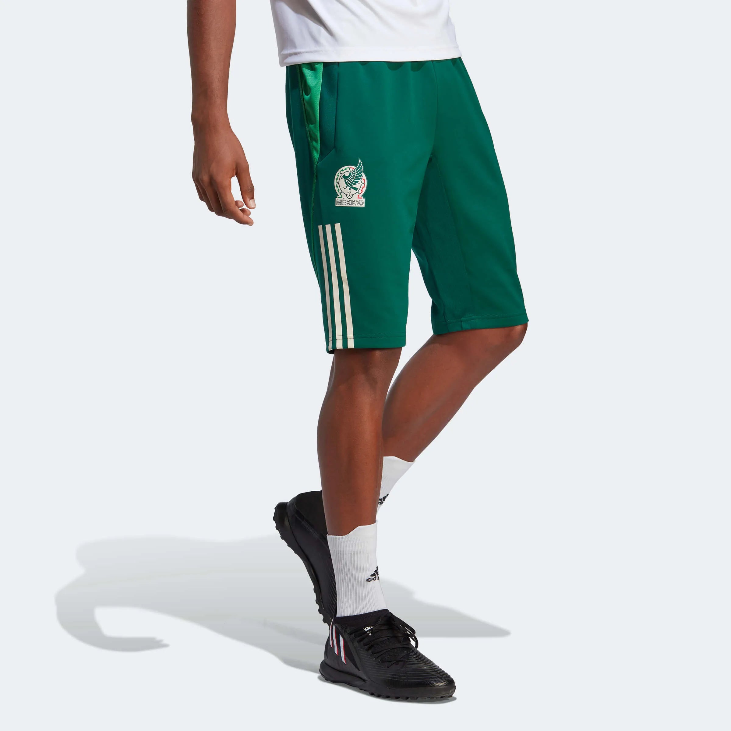 adidas 2022-23 Mexico Tiro 1/2 Pants Green (Model - Front)