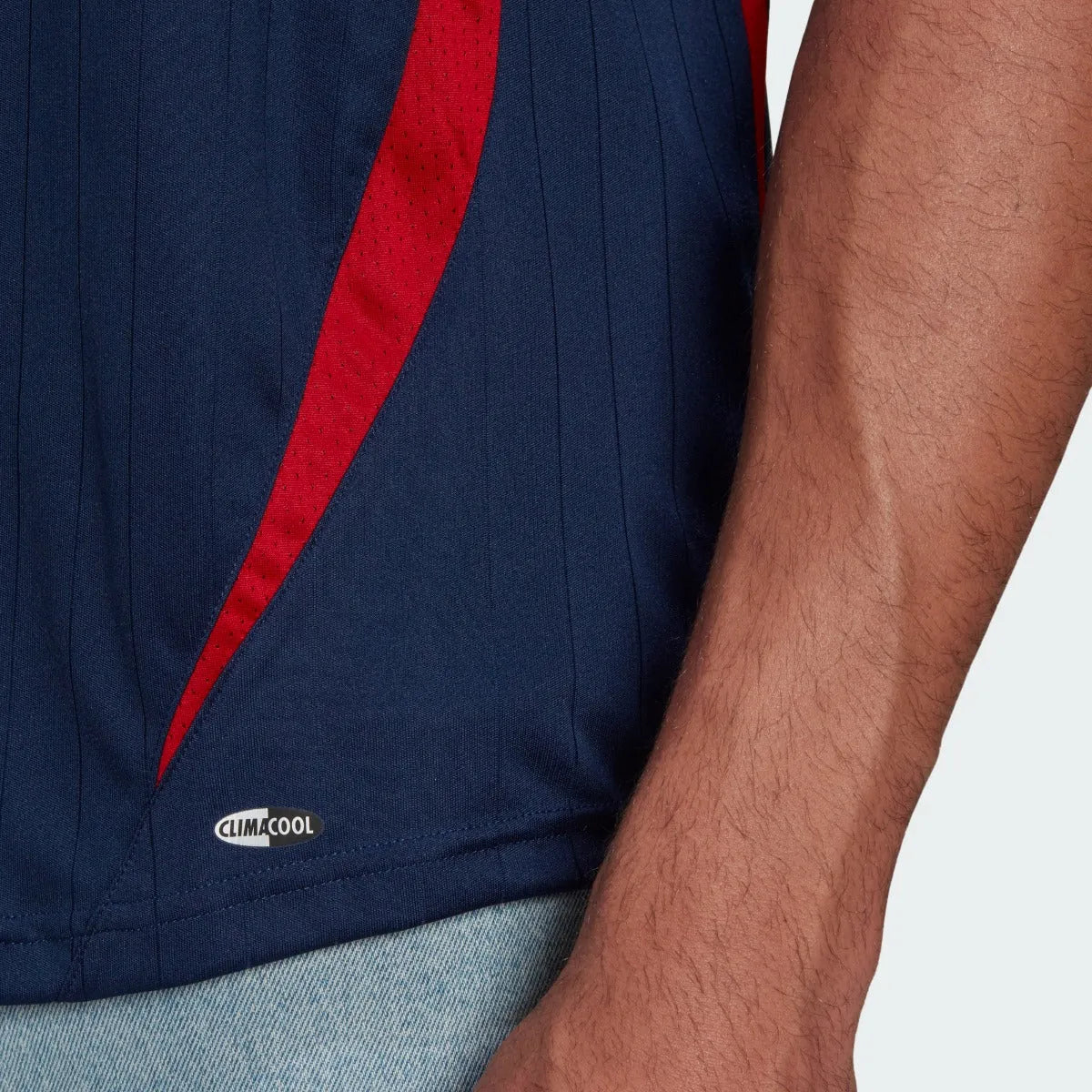 Adidas 2022 Bayern Munich Teamgeist Jersey - Night Indigo (Detail 2)