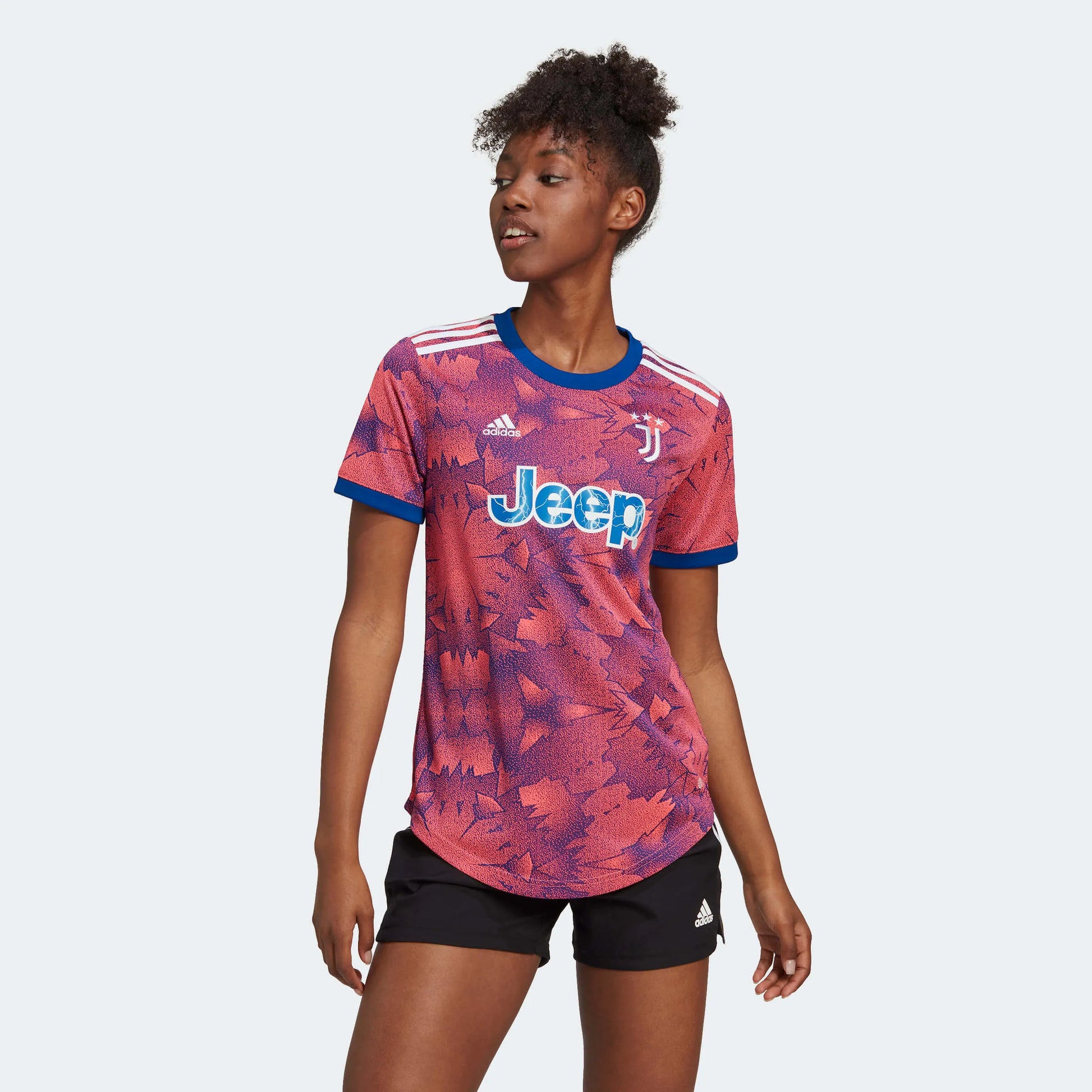 adidas 2022-23 Juventus Women's Third Jersey - Pink-Royal (Model - Front)