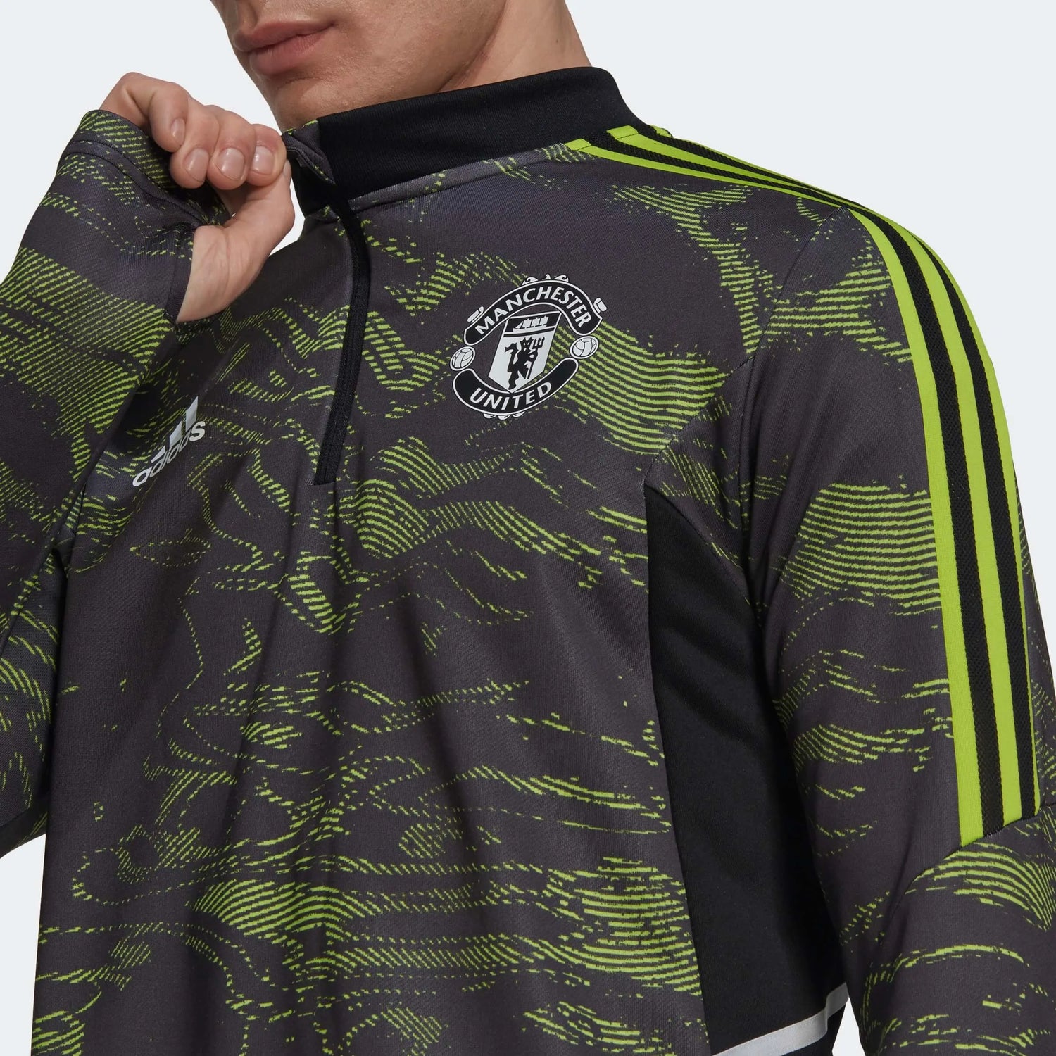 adidas 2022-23 Manchester United EU Training Top - Black-Slime (Detail 1)