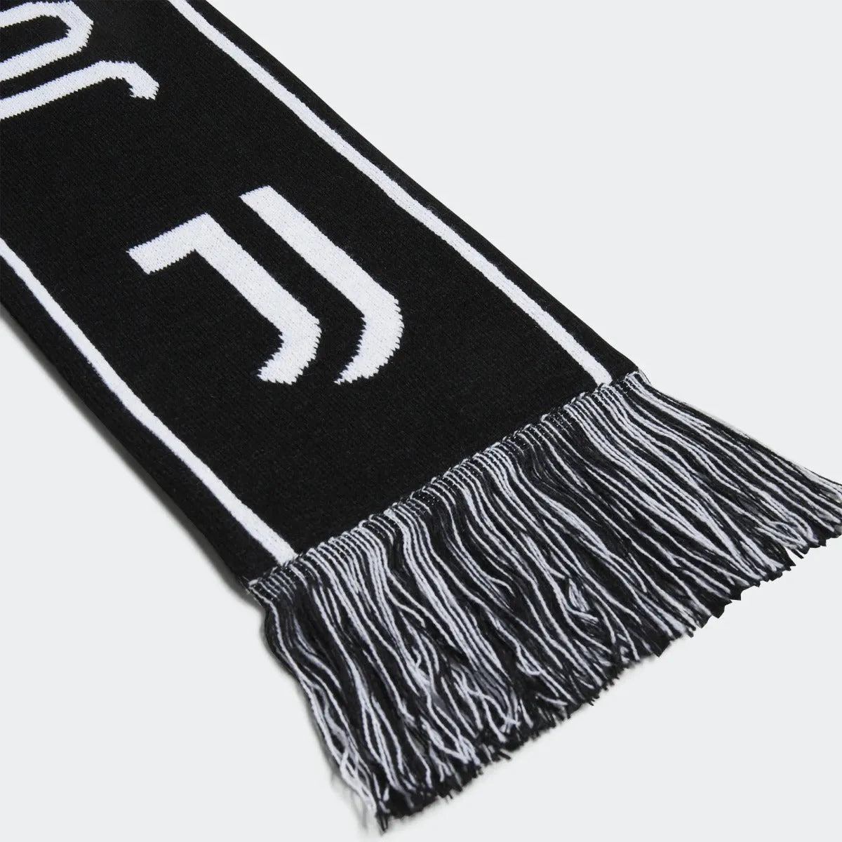 adidas 22-23 Juventus Scarf - Black-White (Detail 2)