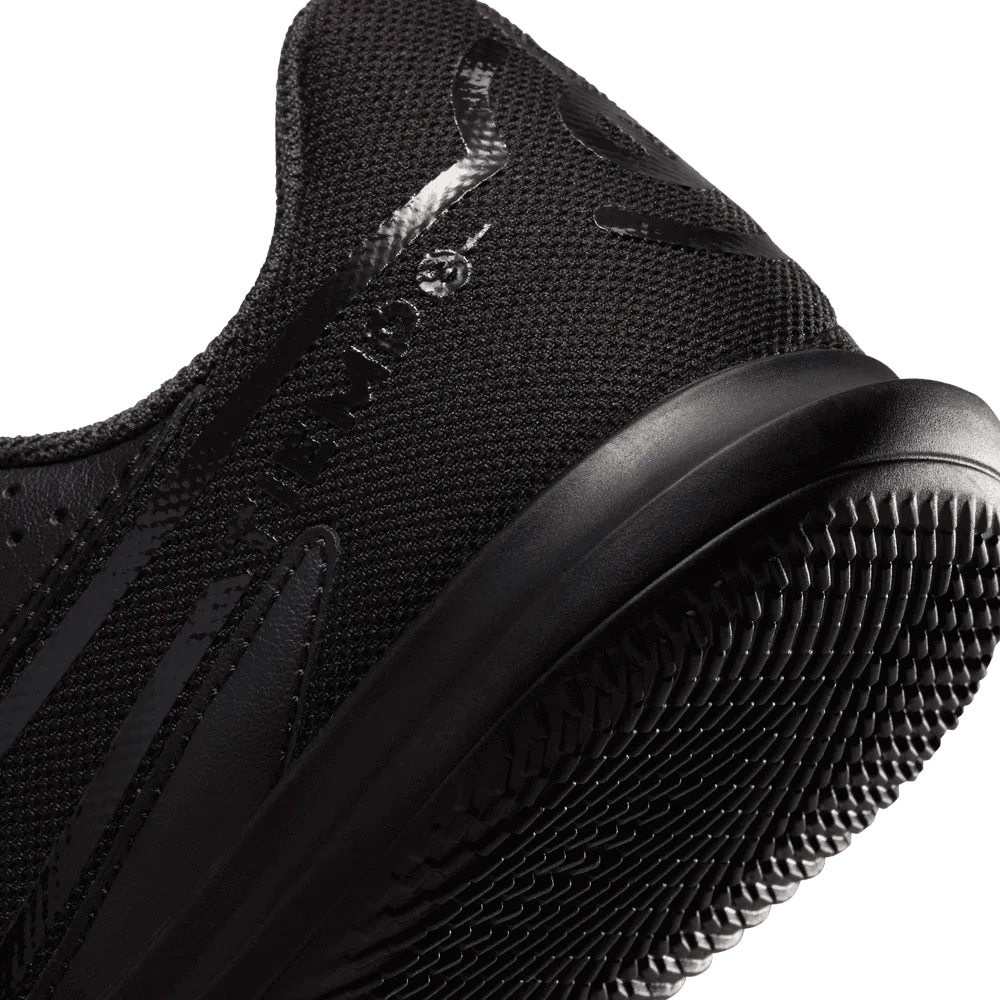 Nike JR Legend 9 Club IC Black (Detail 2)