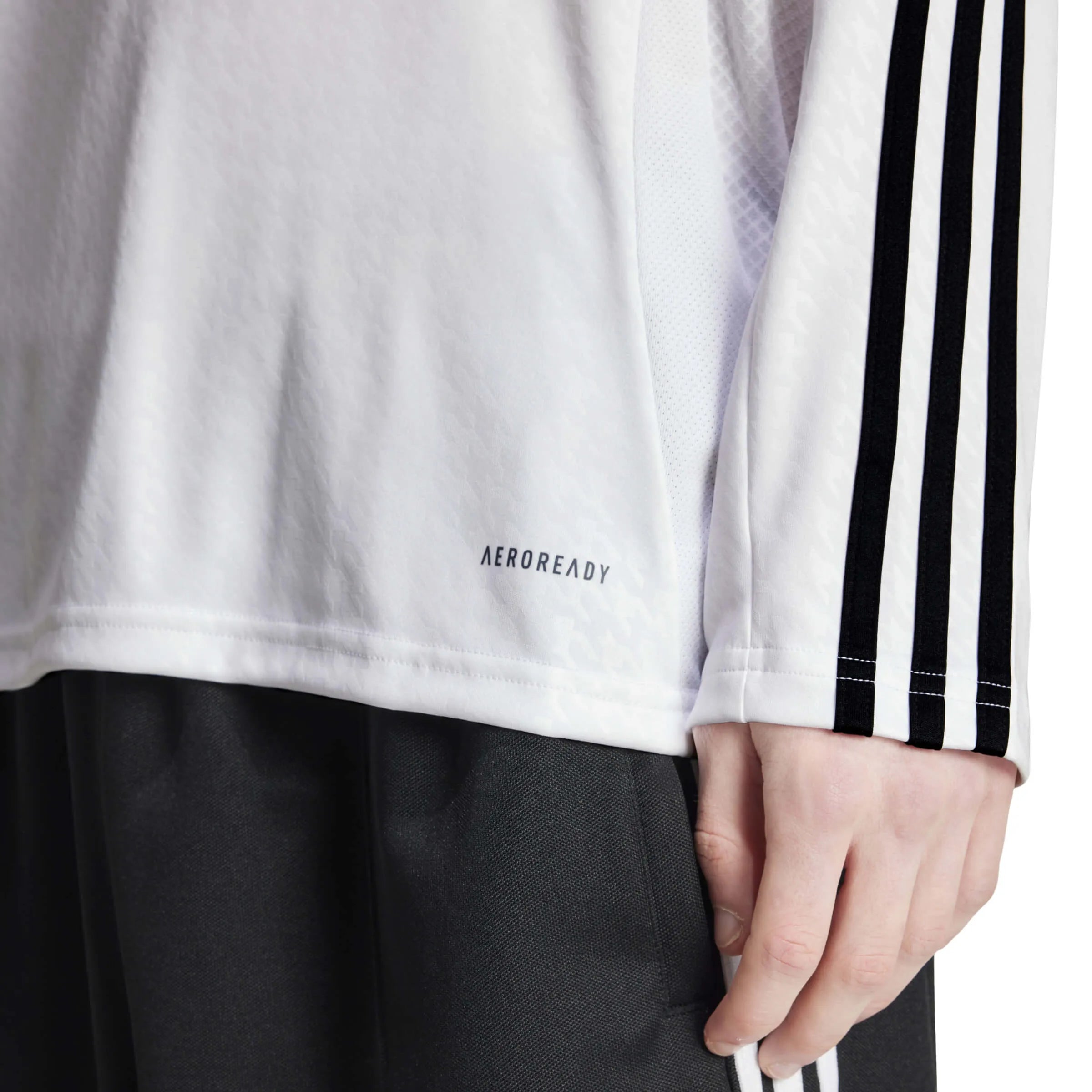 adidas 2024-25 Real Madrid Men's Stadium Home Long-Sleeve Jersey (Detail 2)