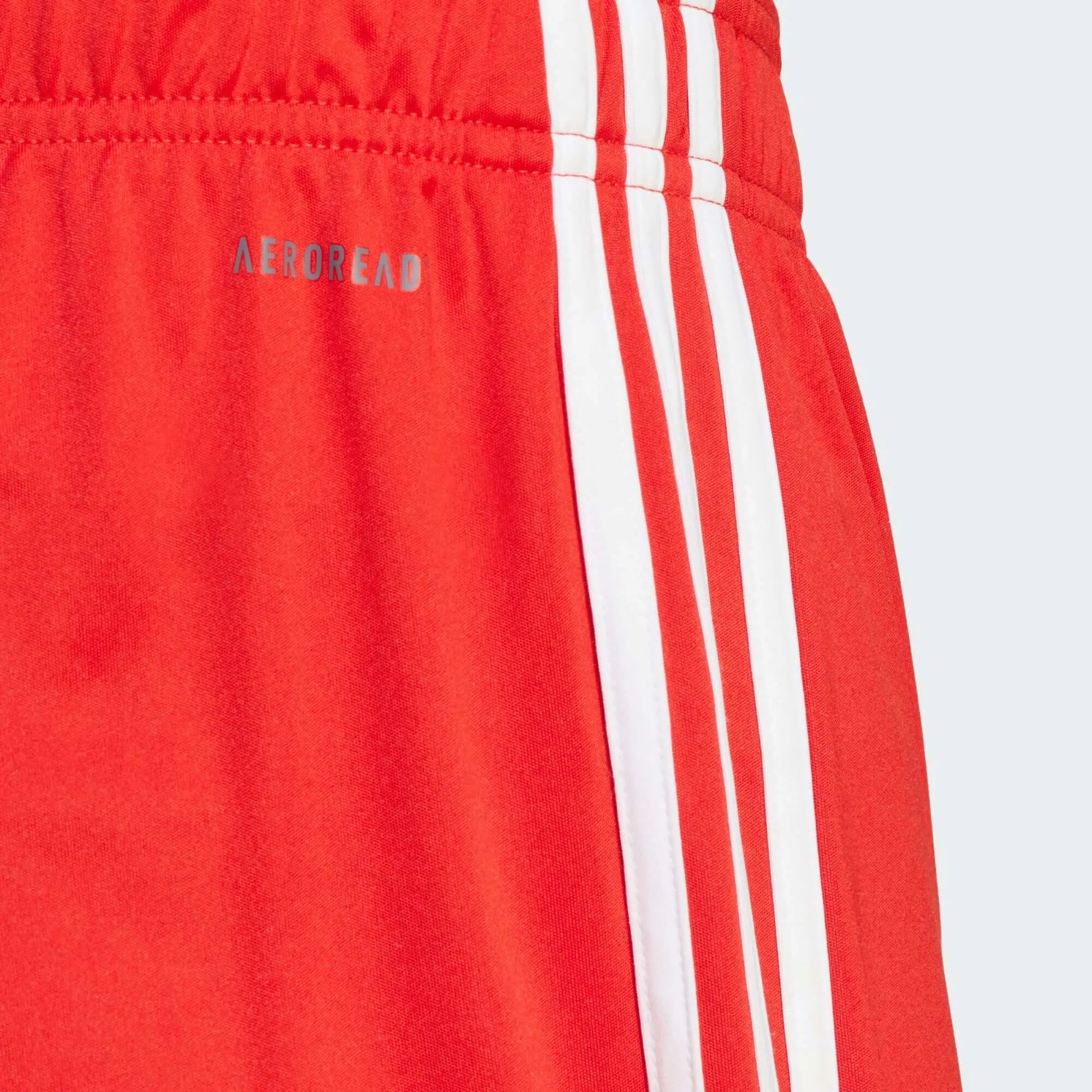 adidas 2023-24 Bayern Munich Men's Home Shorts (Detail 3)