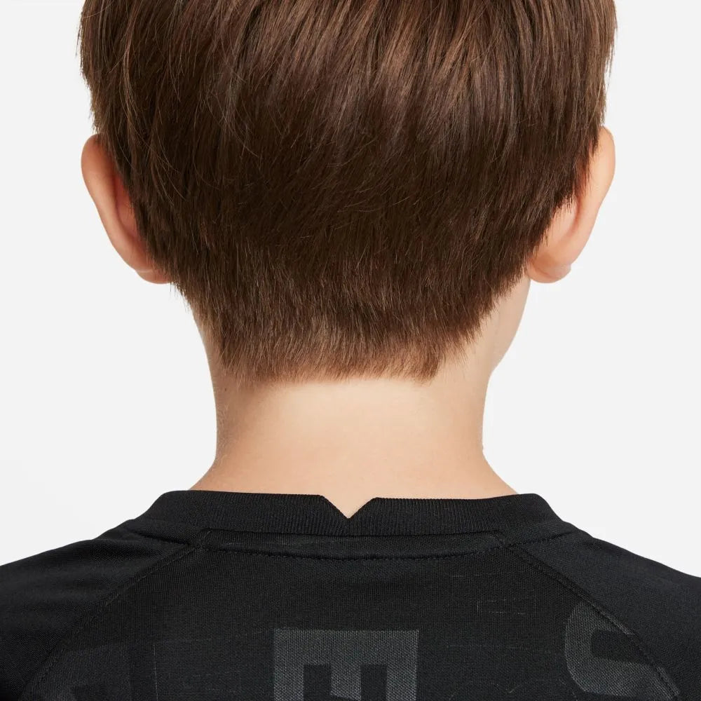 Nike 2021-22 Barcelona Youth Pre-Match Jersey- Black (Detail 3)