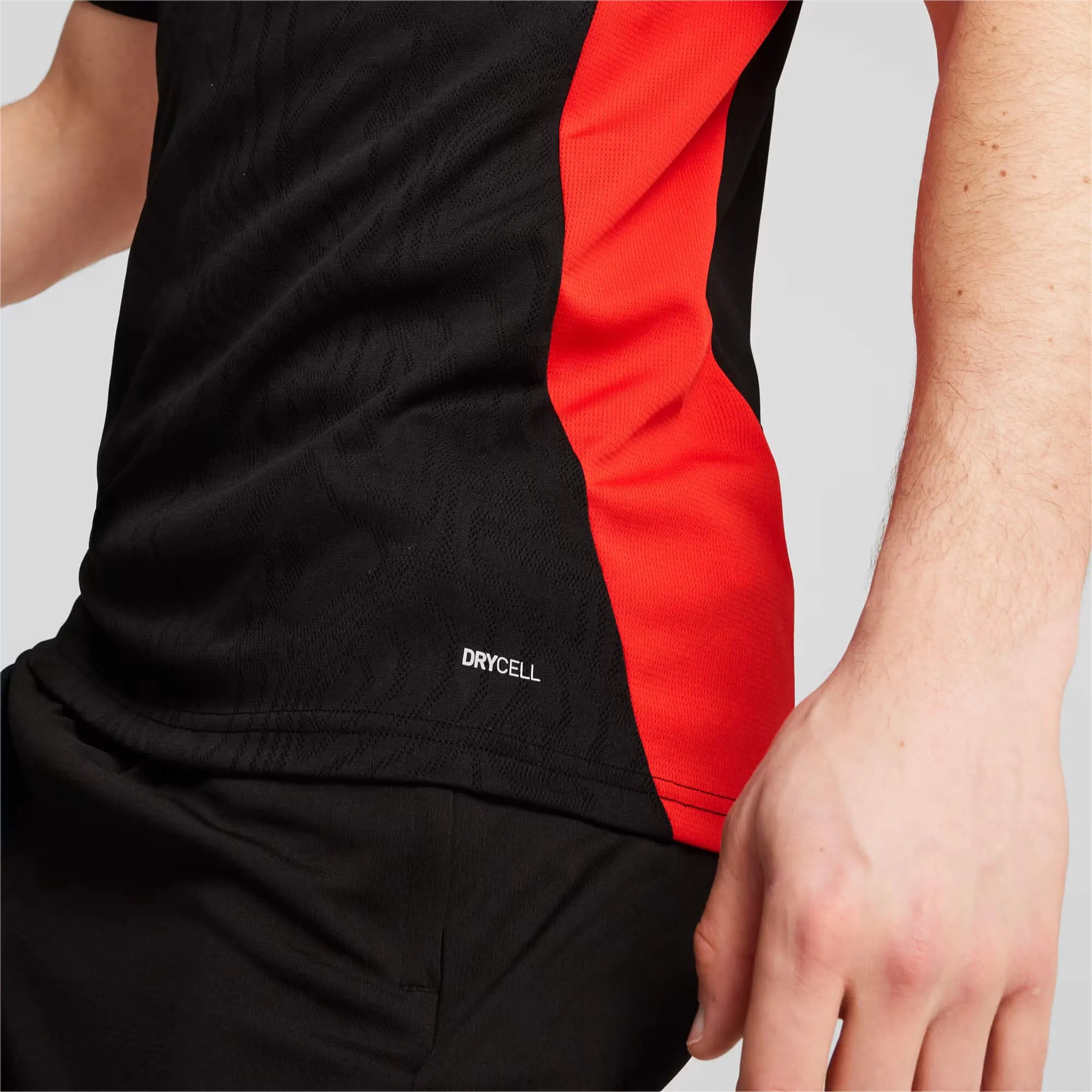 Puma 2024-25 AC Milan Men's Training Jersey (Detail 2)