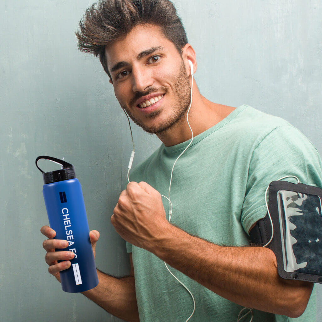 Chelsea Aluminum Fade Water Bottle (750ML) (Model)