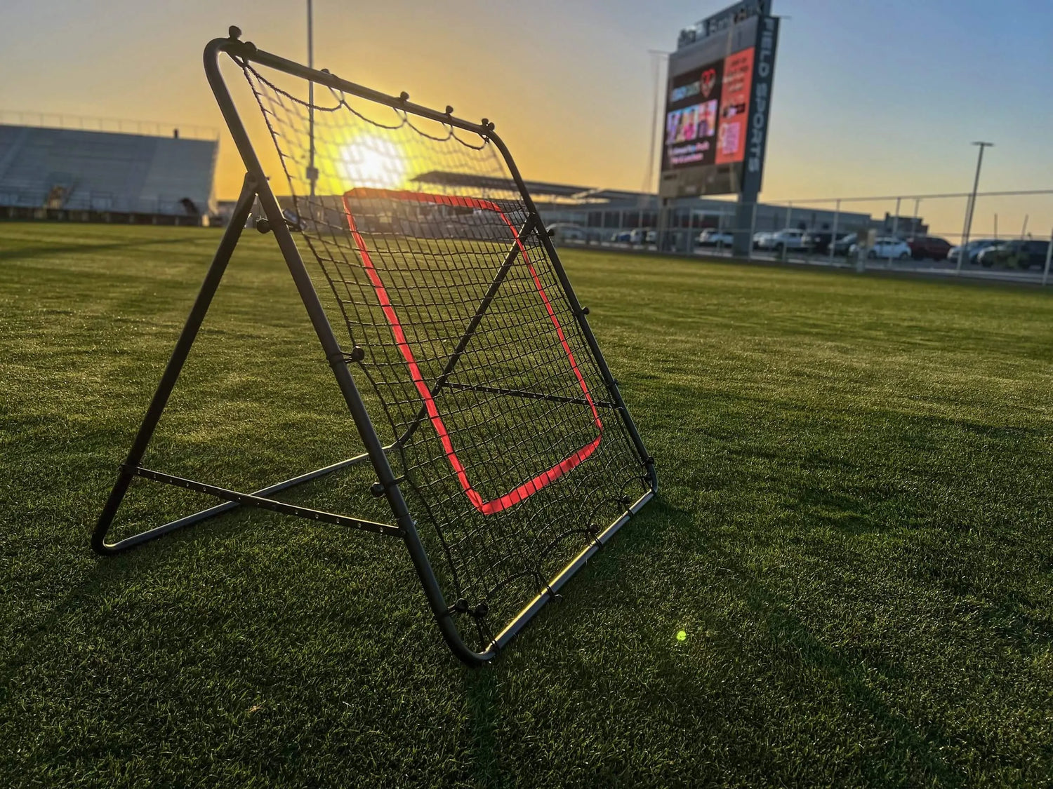 Kwik Goal CFR-1 Rebounder (Model 2)
