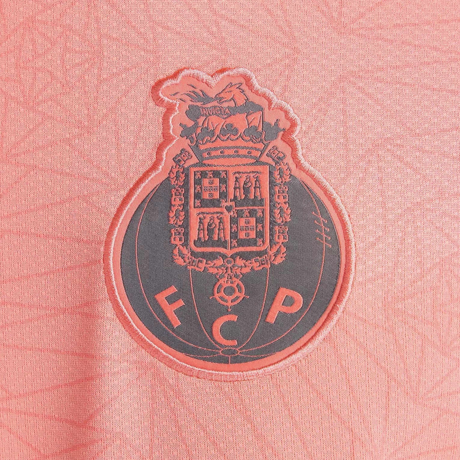 New Balance 2025-26 Porto Men's Stadium Away Soccer Jersey (Detail 2)