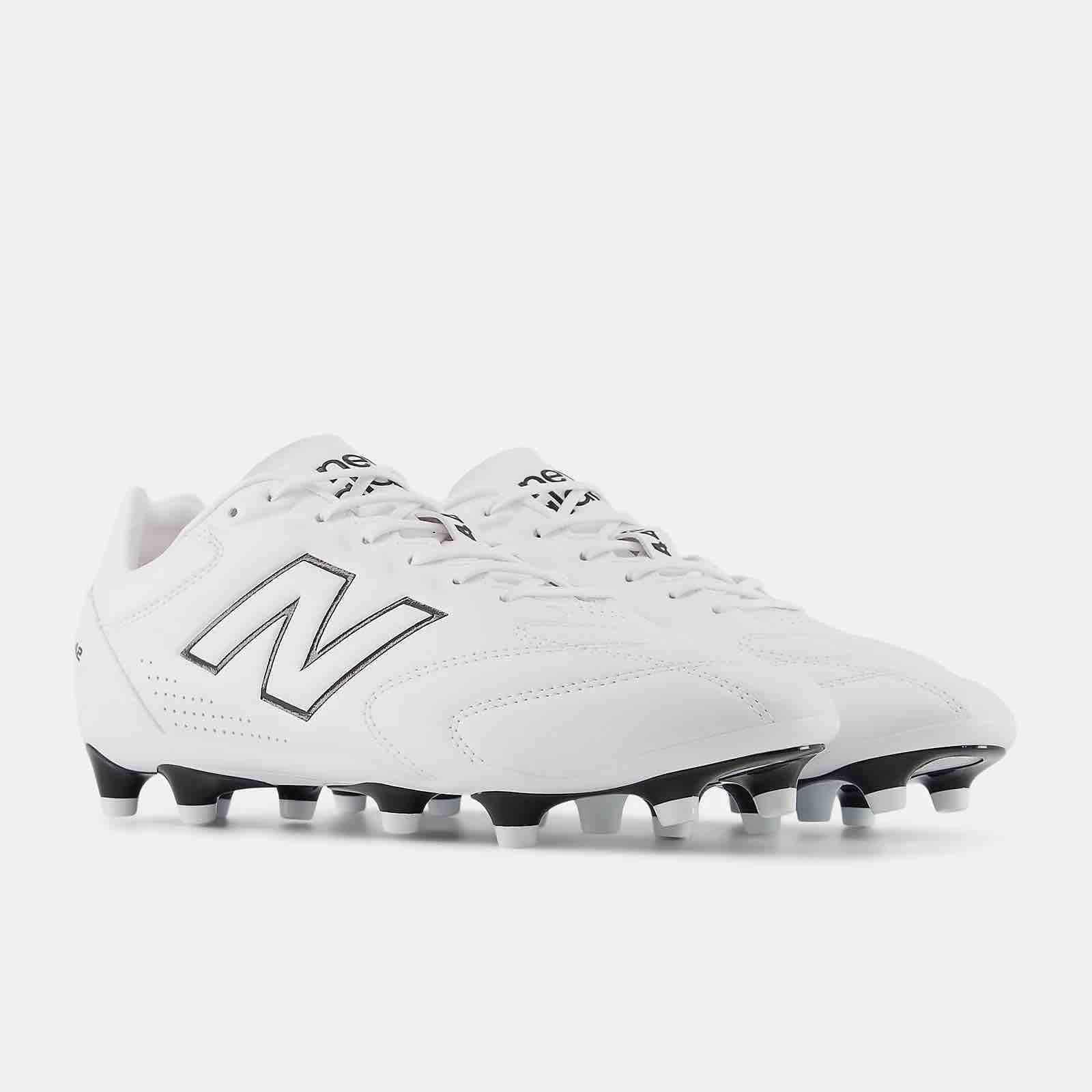 New Balance 442 Pro V3 2E Wide Firm Ground Soccer Cleats White (Pair - Lateral)